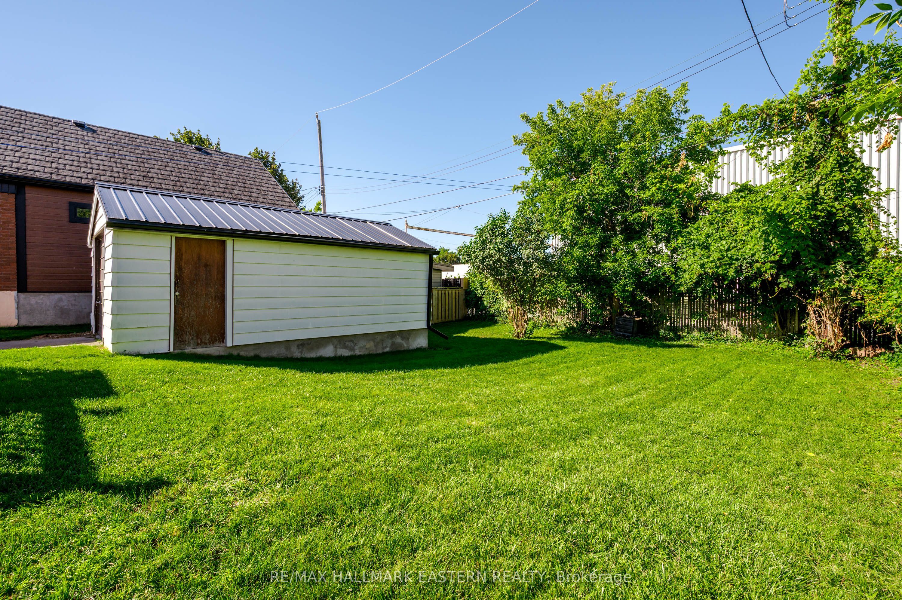 51 Ephgrave Boulevard Property Photo 26