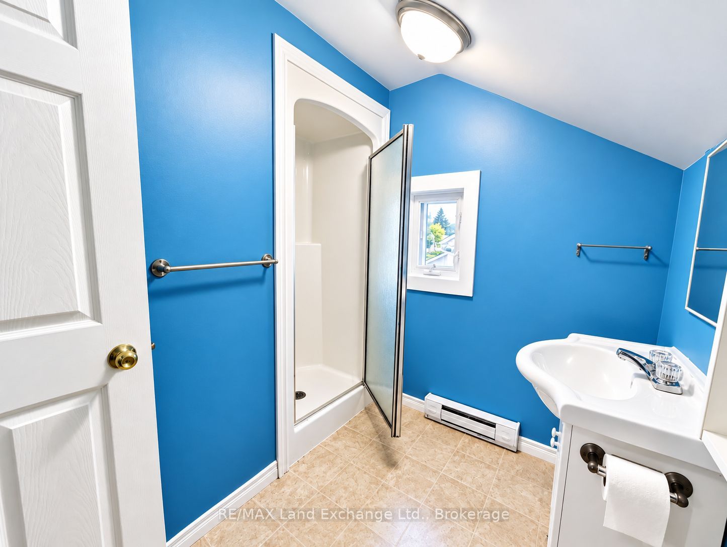 10 Mary Street Property Photo 14