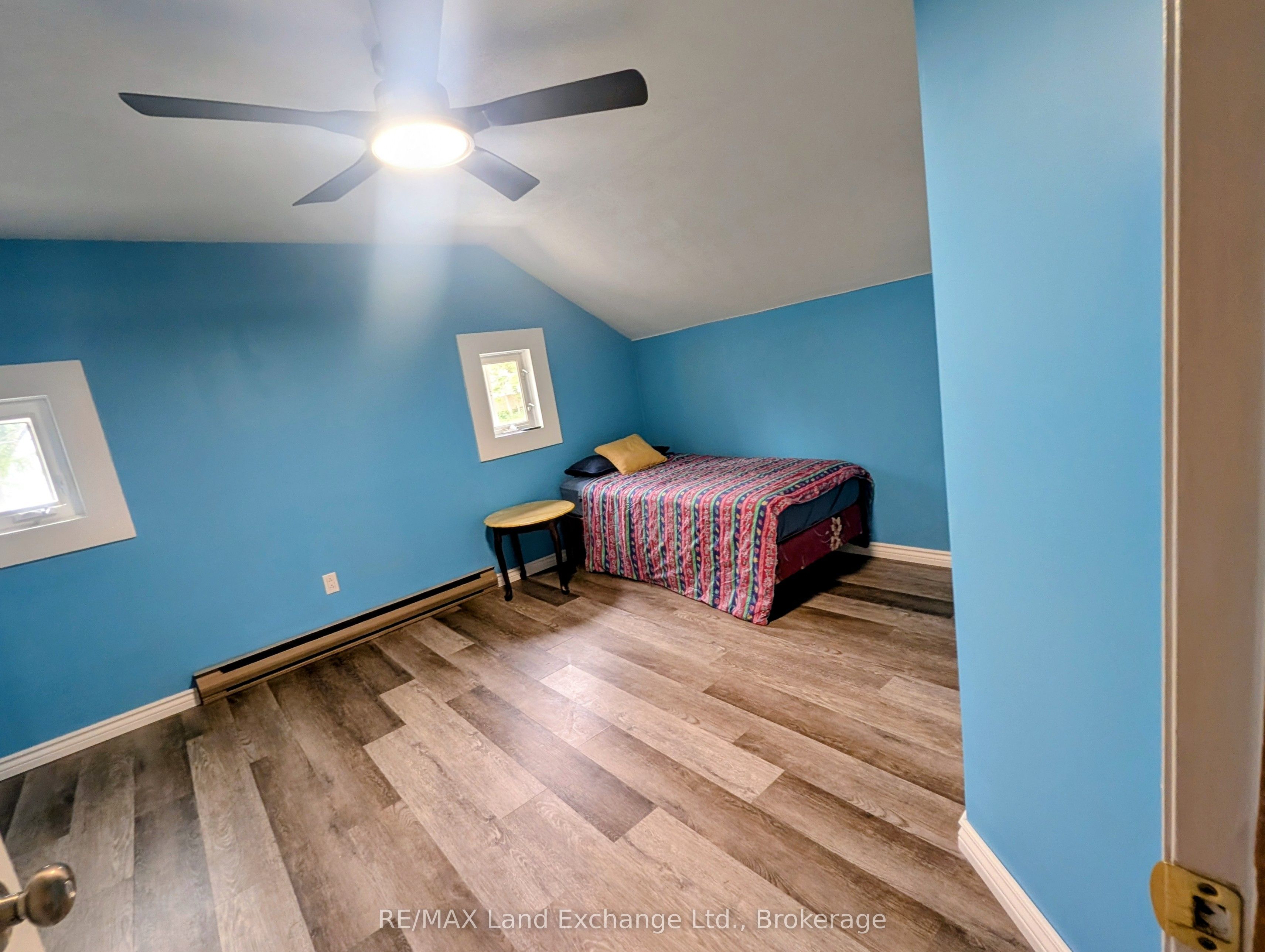 10 Mary Street Property Photo 17