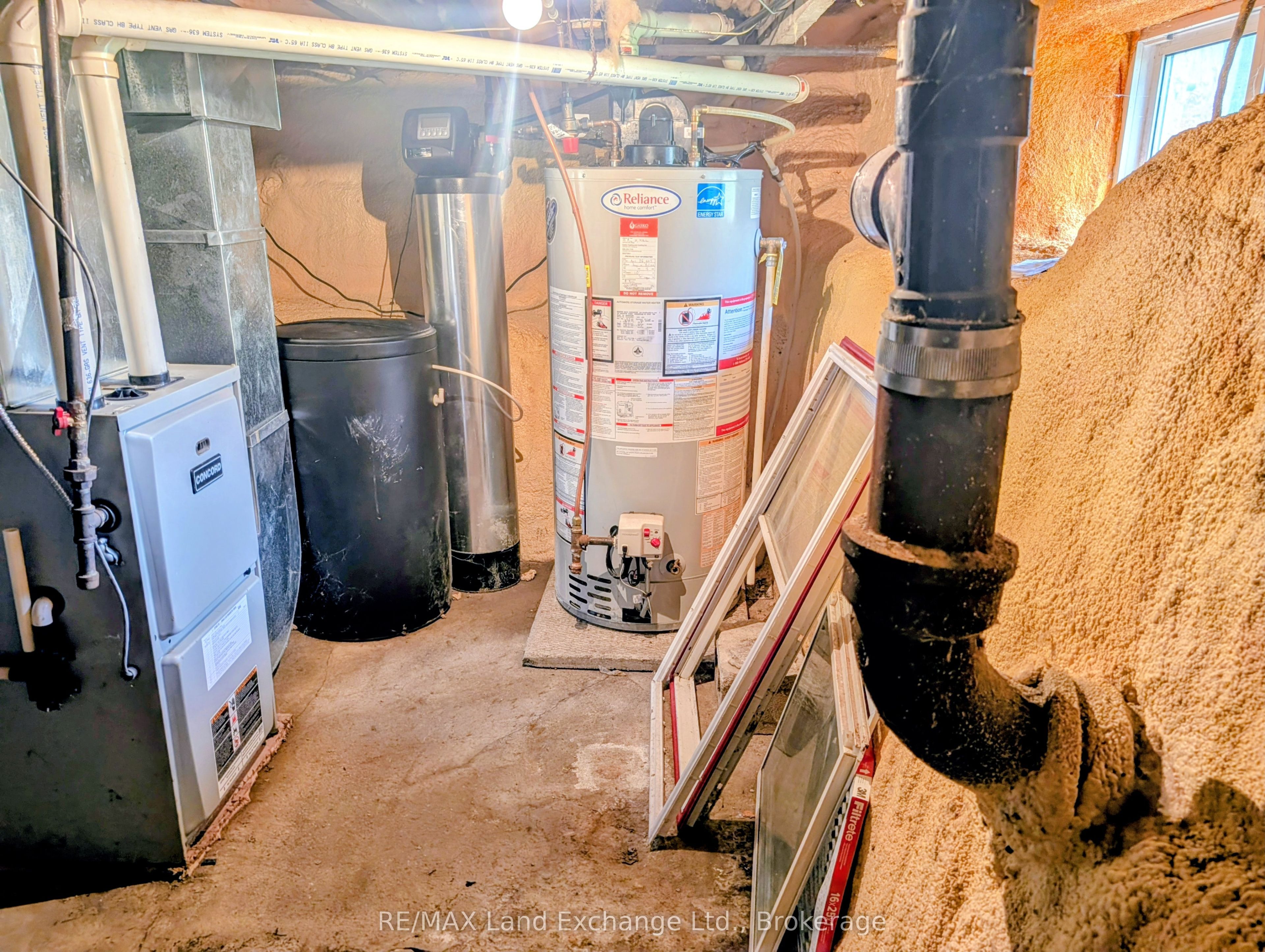 10 Mary Street Property Photo 24