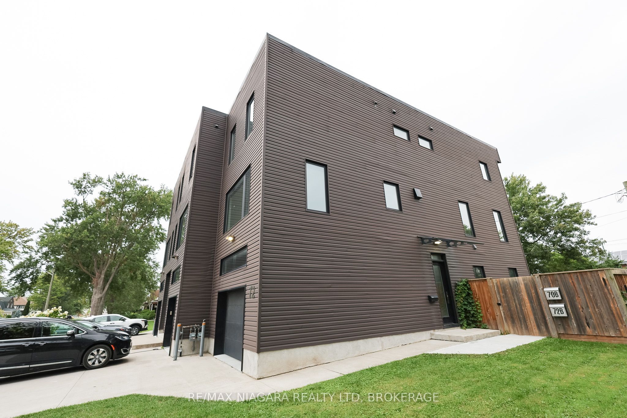 72 First Street Property Photo 1