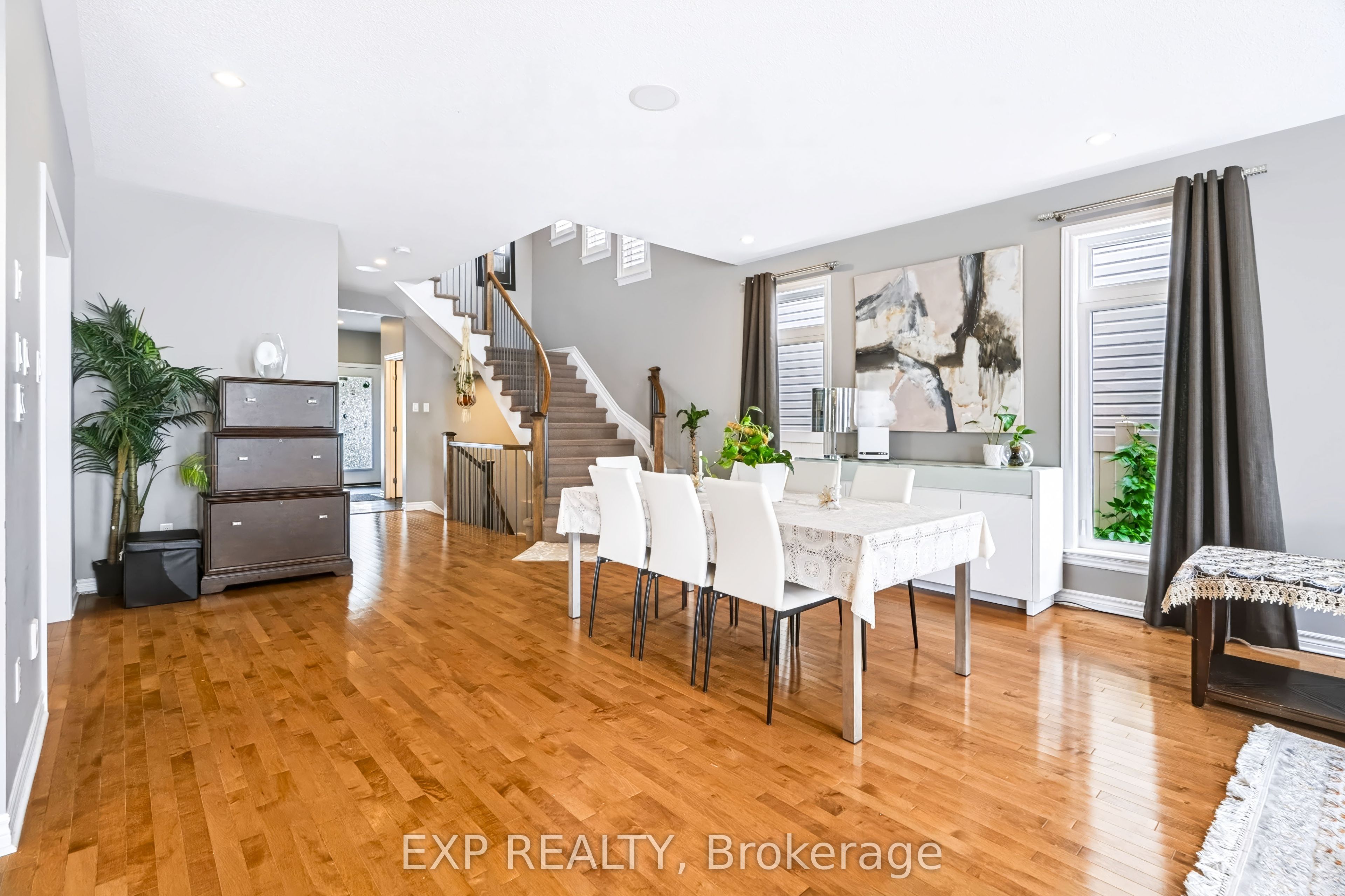 513 Egret Way W Property Photo 13