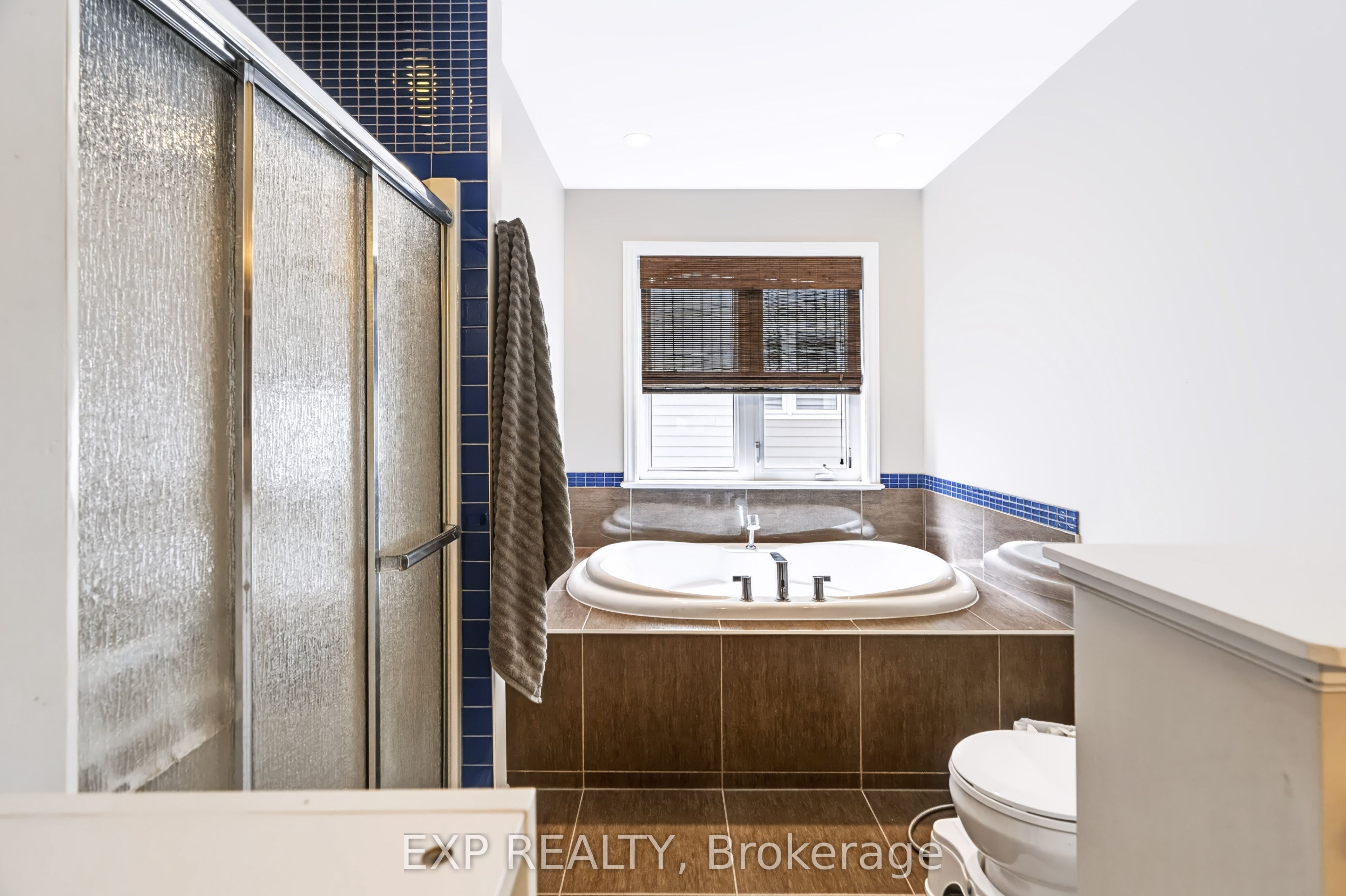 513 Egret Way W Property Photo 35