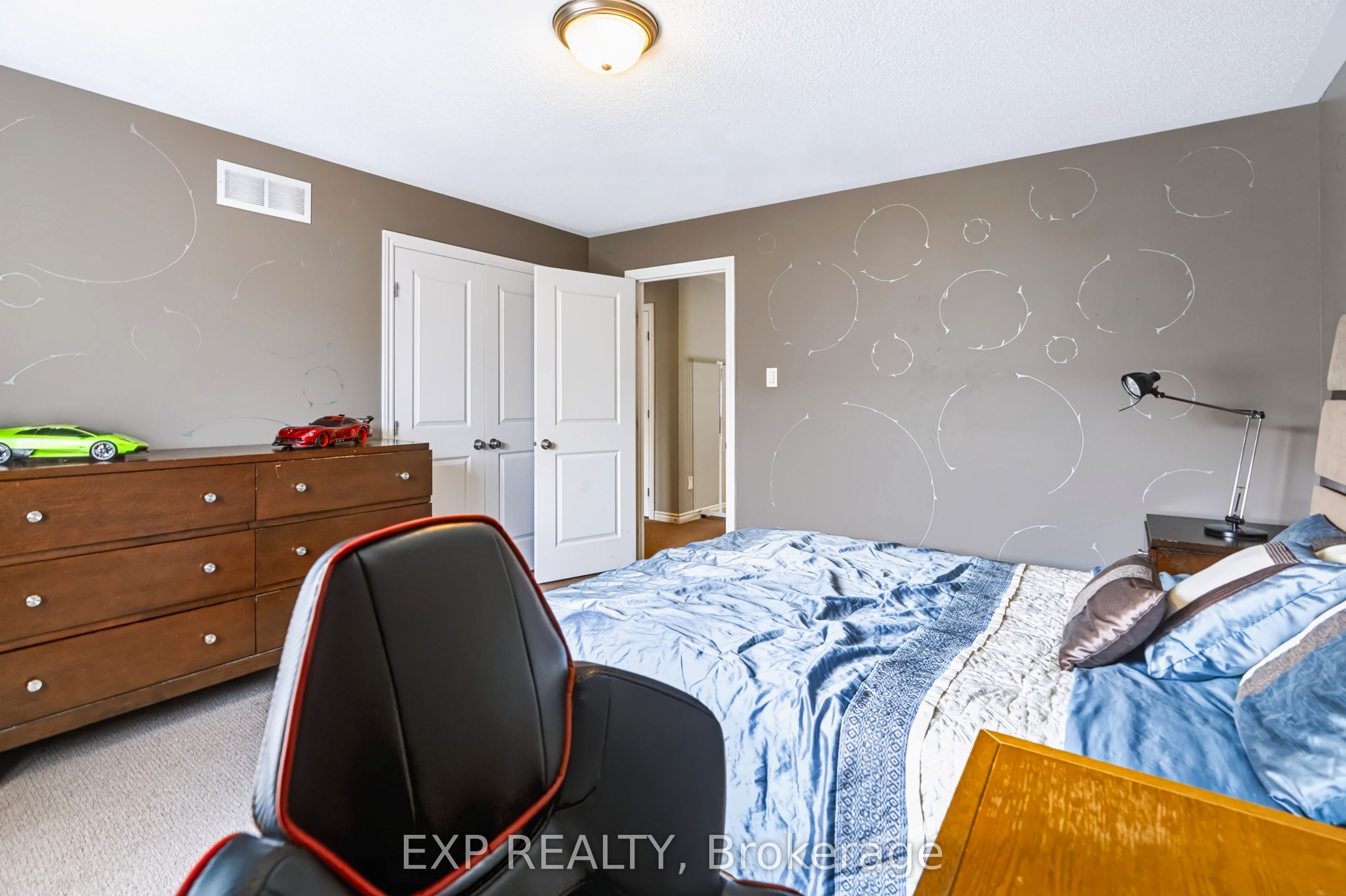 513 Egret Way W Property Photo 48
