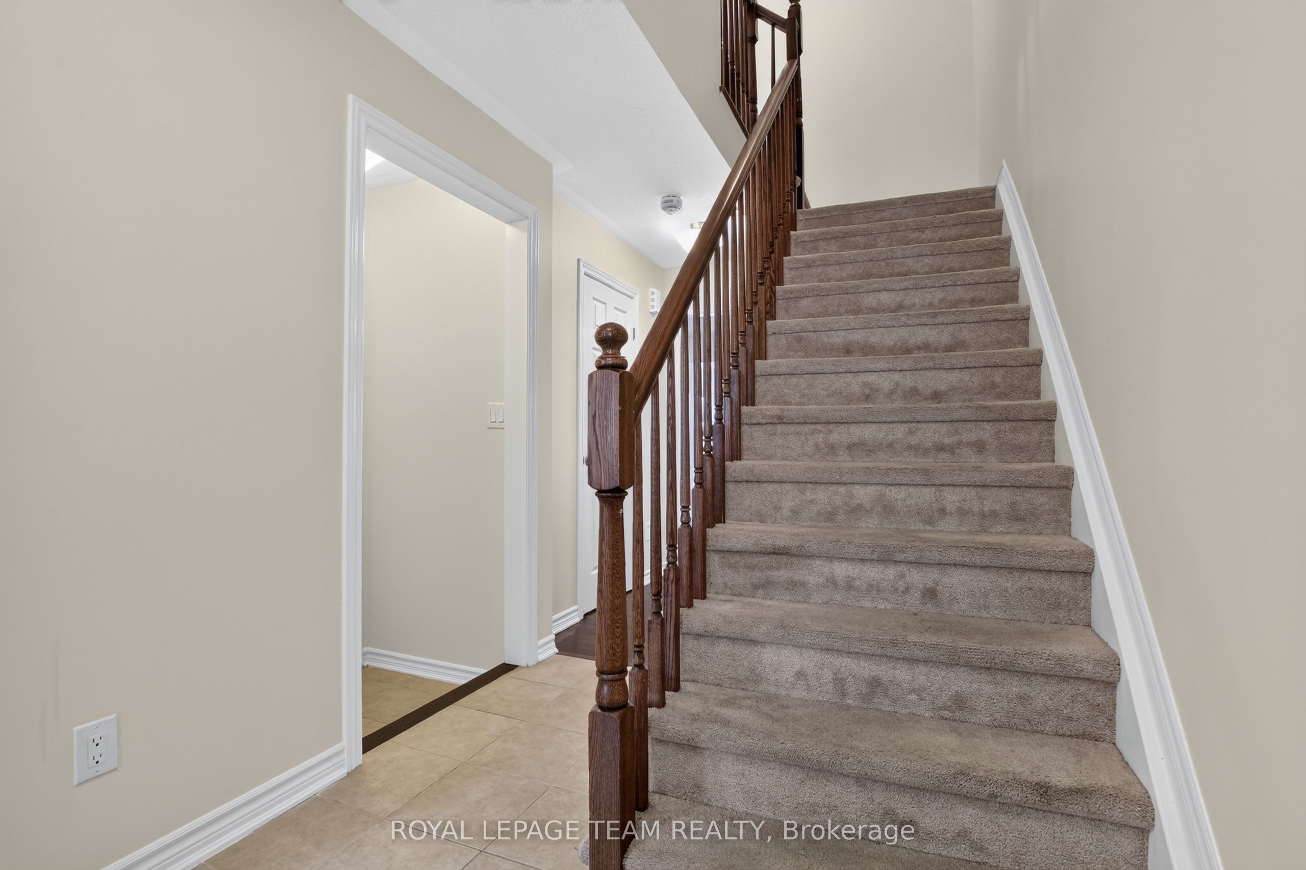 217 Conifer Creek Circle Property Photo 5