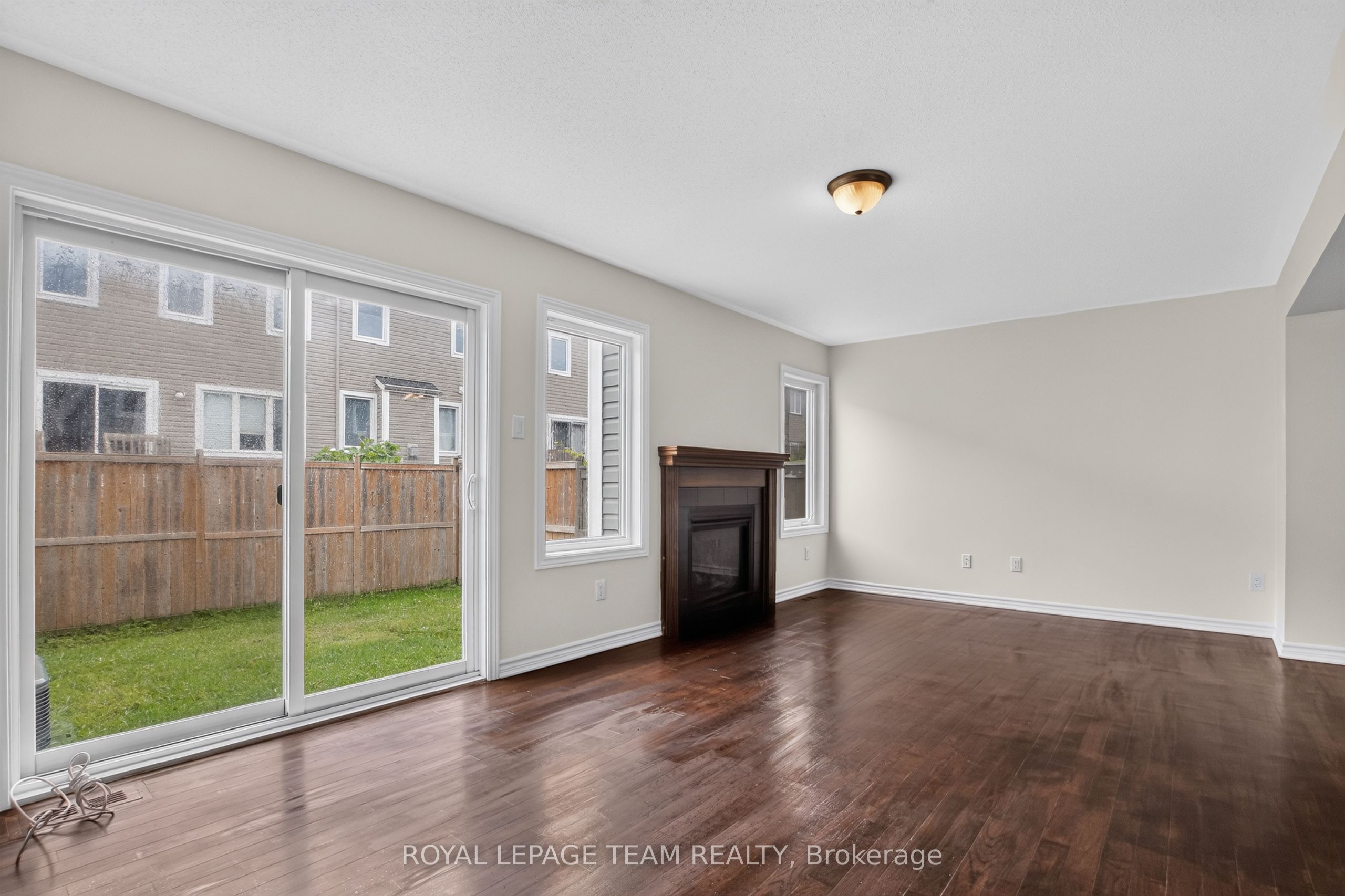 217 Conifer Creek Circle Property Photo 8