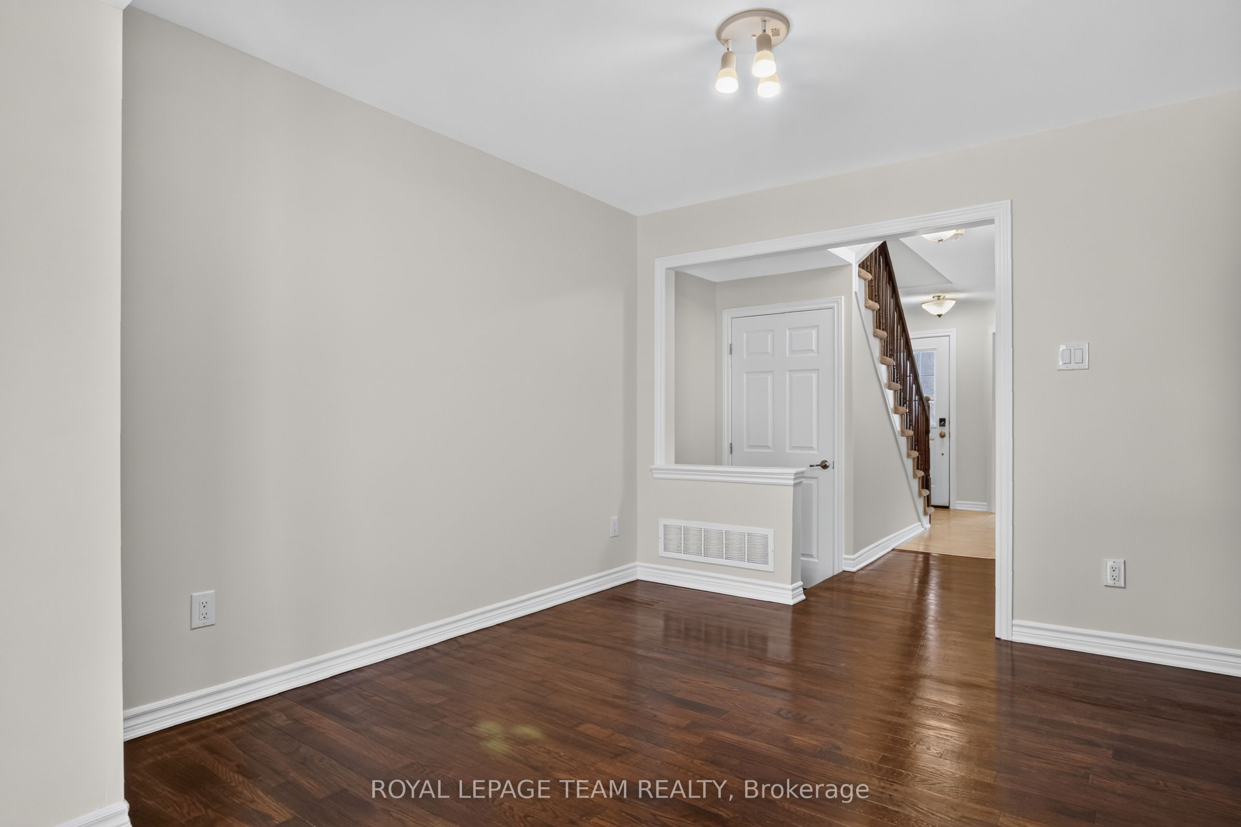 217 Conifer Creek Circle Property Photo 17