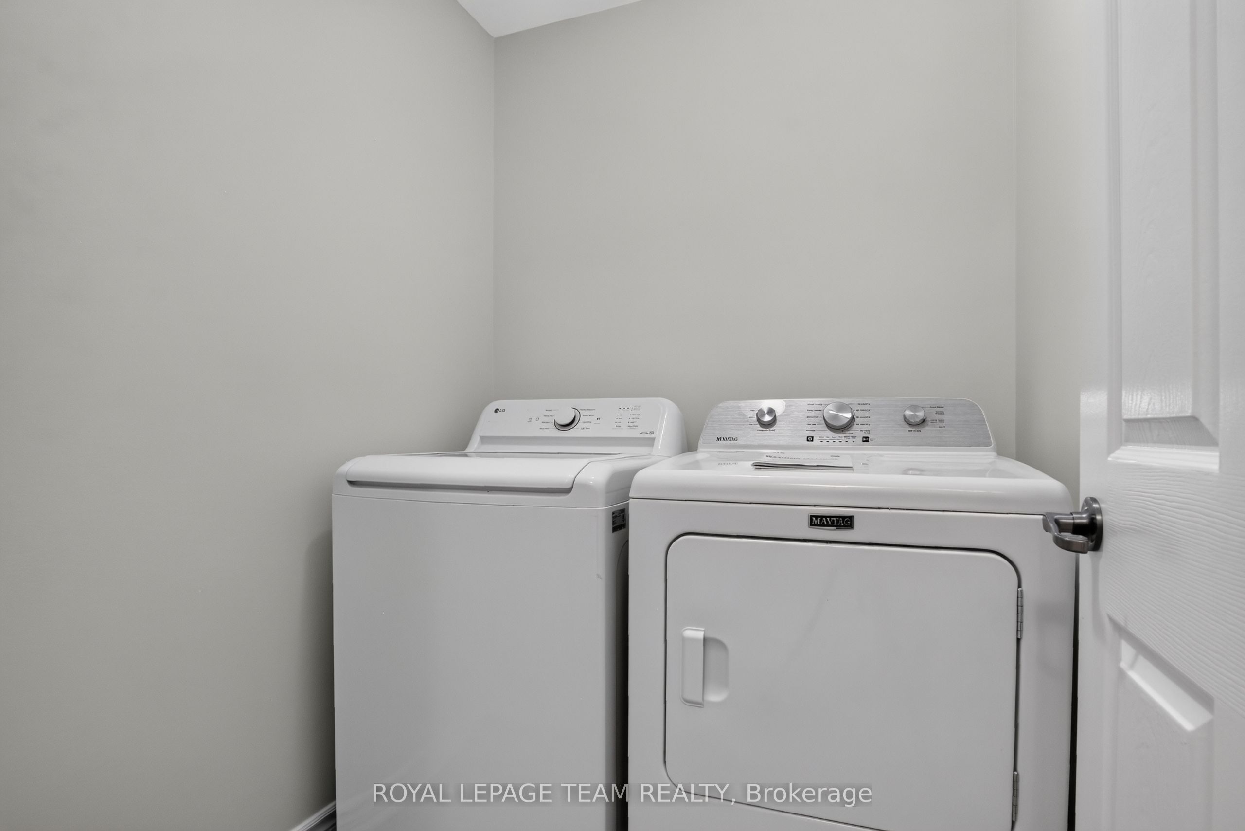 217 Conifer Creek Circle Property Photo 45