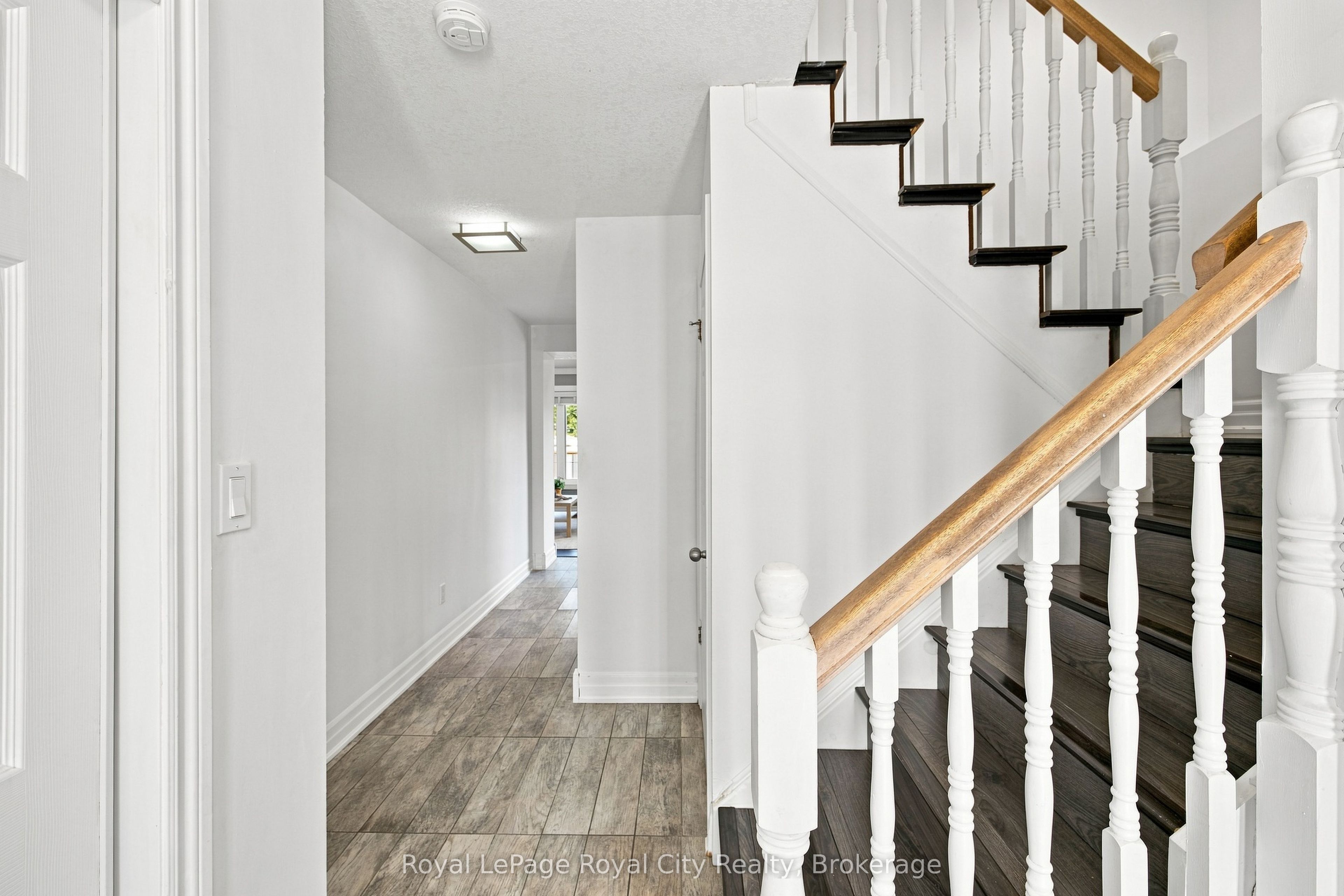 452 Millburn Boulevard Property Photo 5