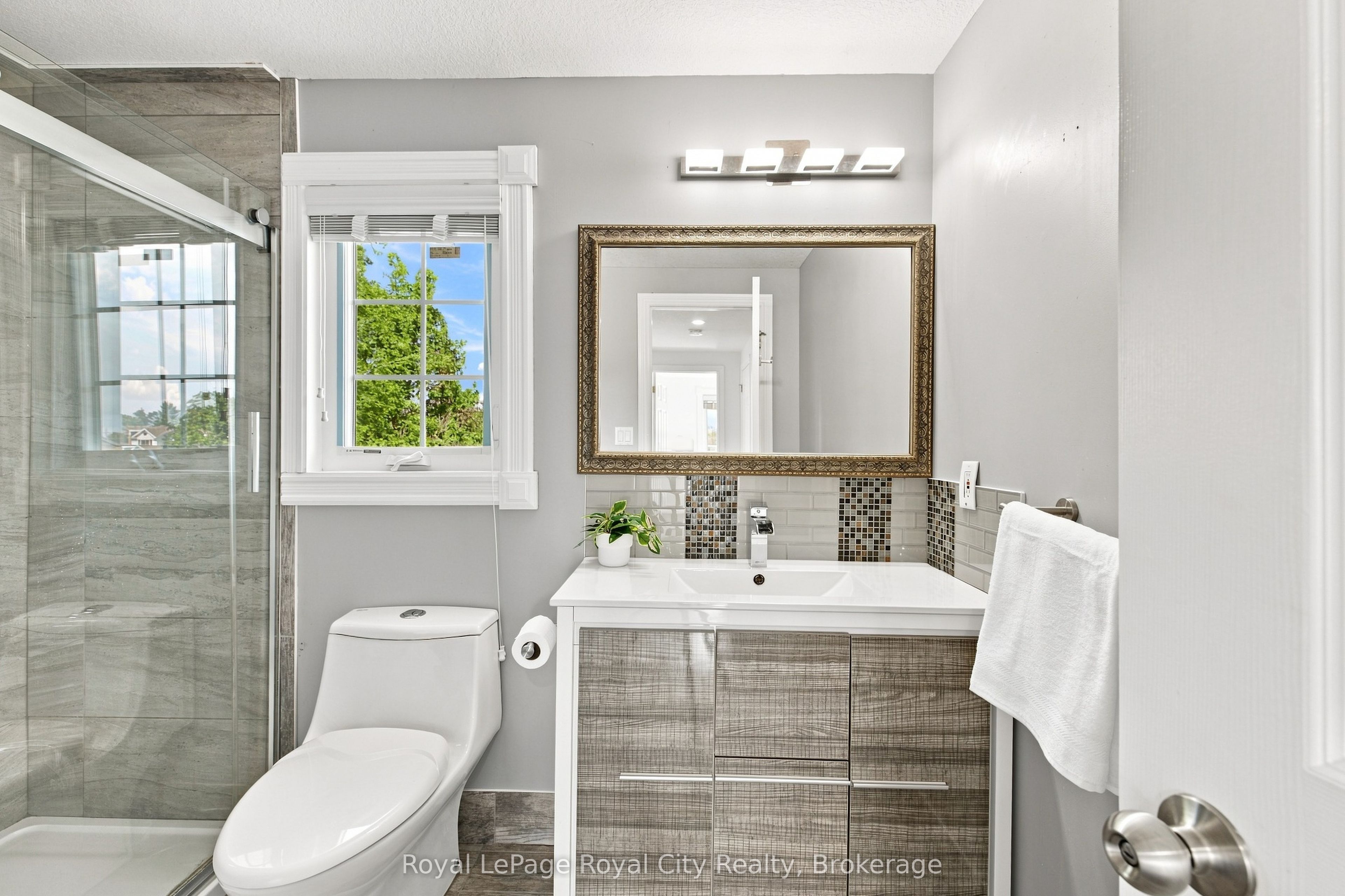 452 Millburn Boulevard Property Photo 22