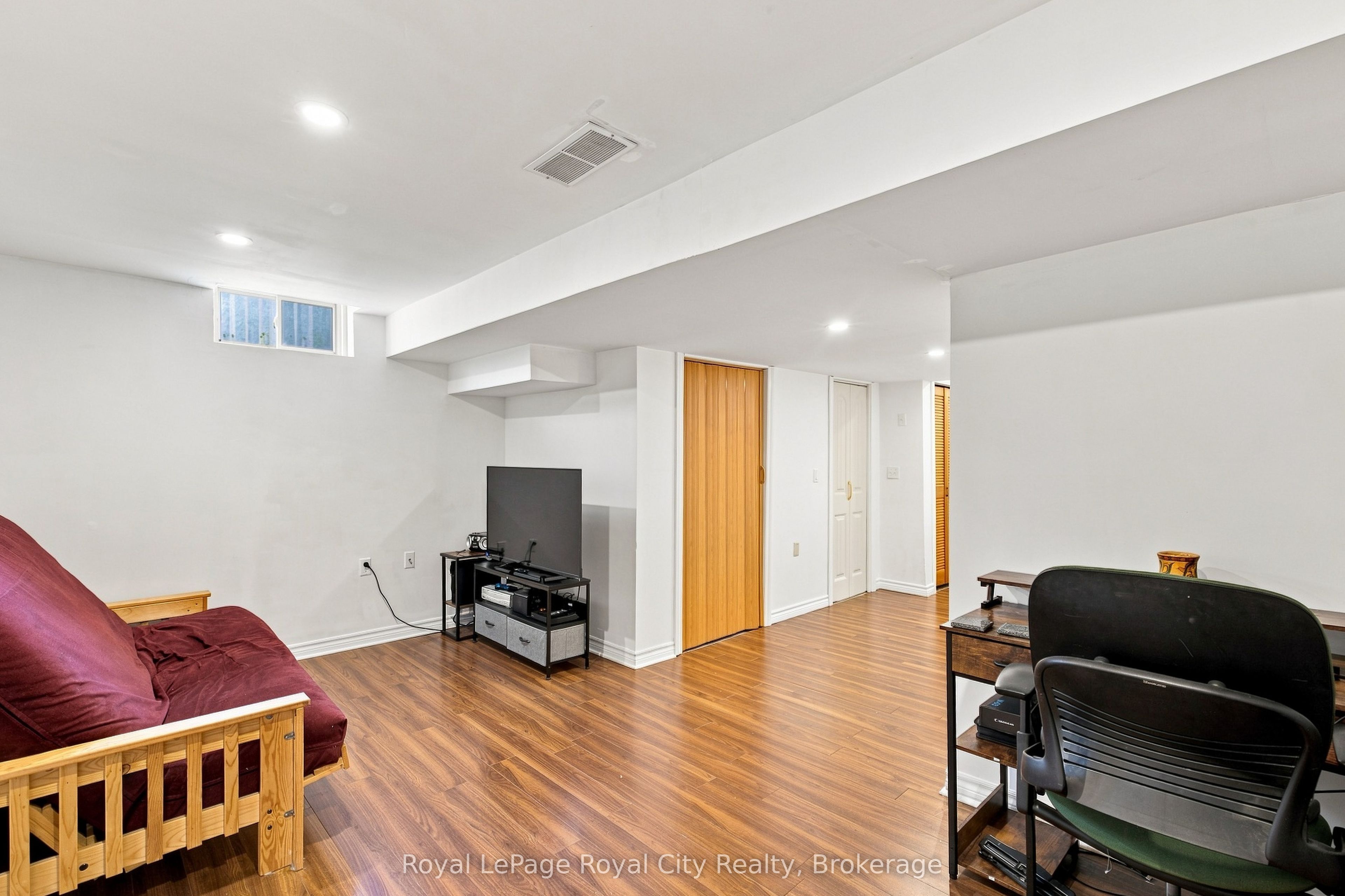 452 Millburn Boulevard Property Photo 28