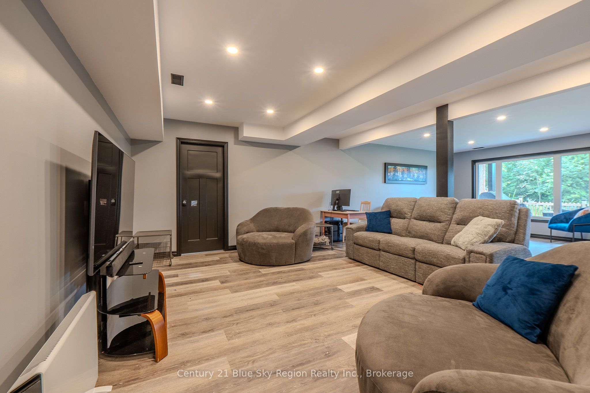 39 Tupper Drive Property Photo 32