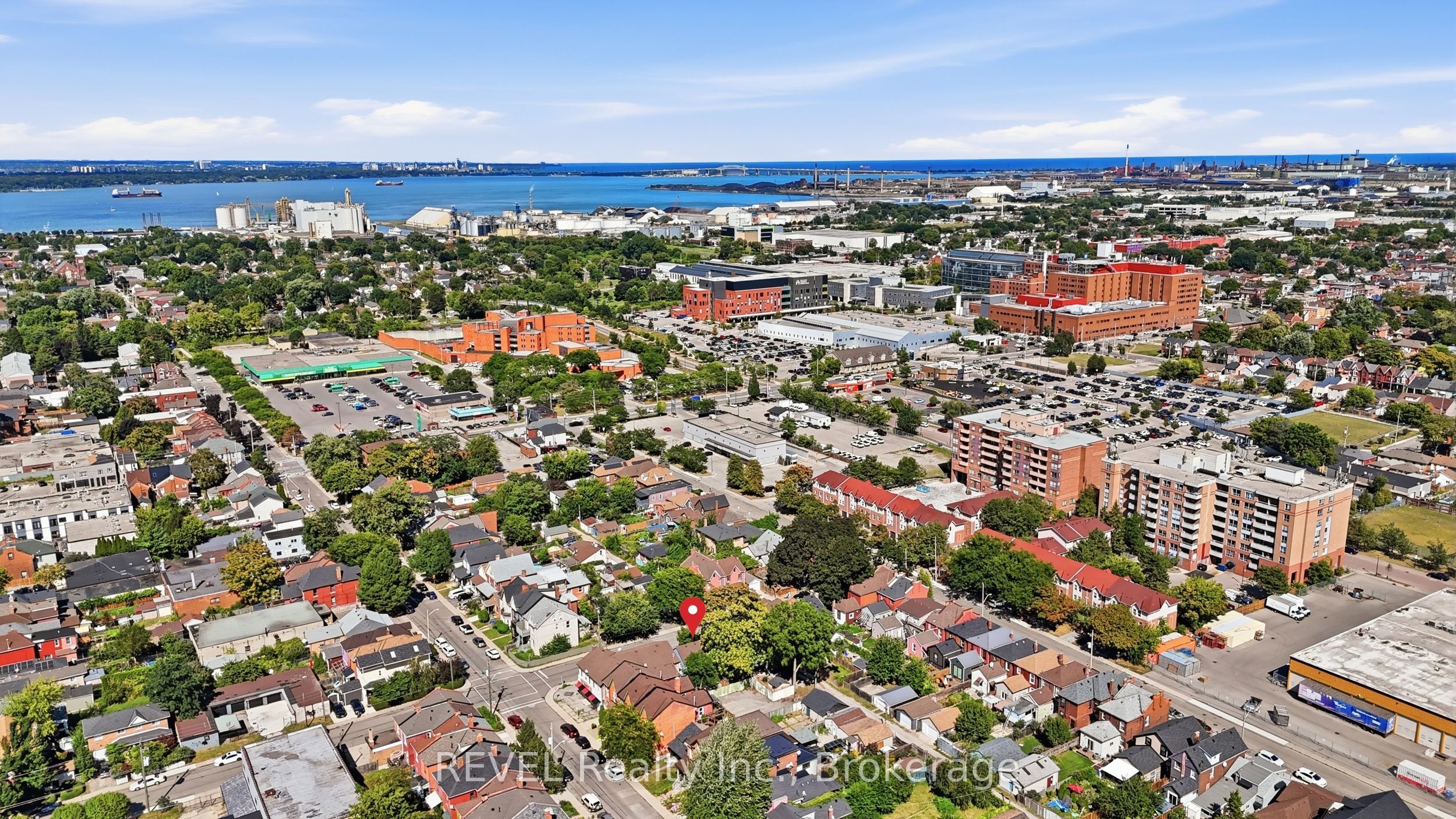 128 Robert Street Property Photo 34