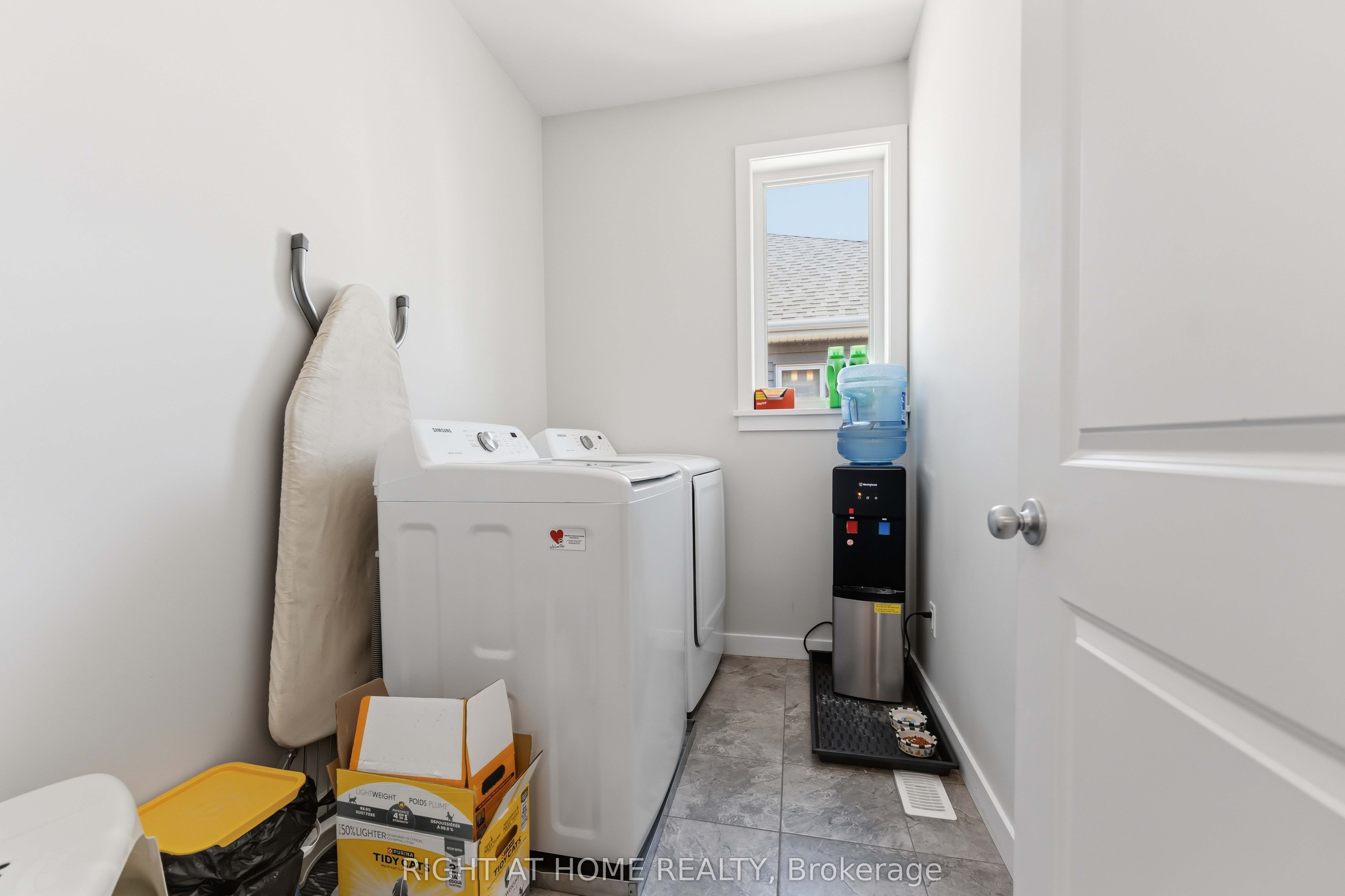 730 Kirkham Crescent Property Photo 30