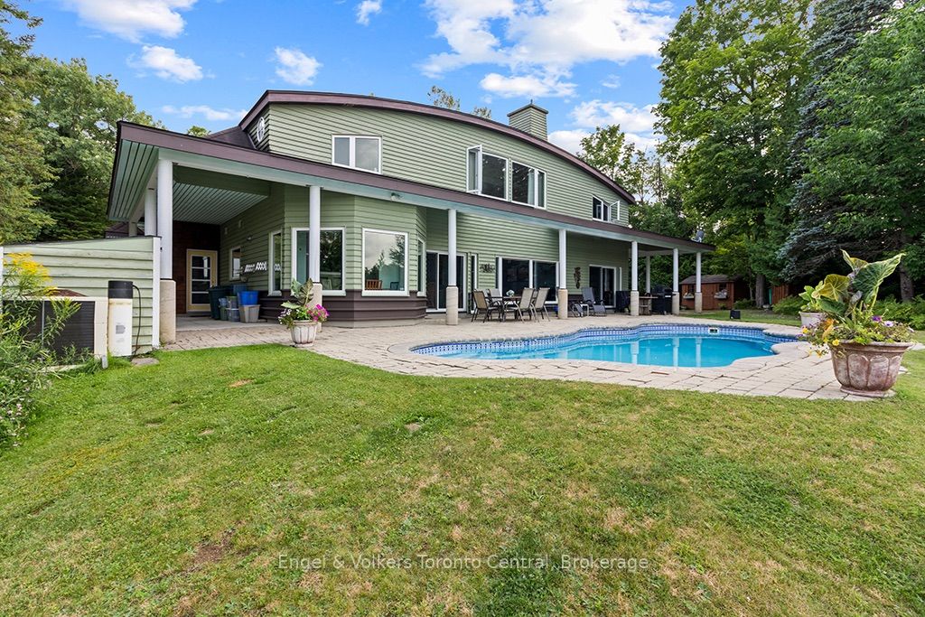 684131 Sideroad 30 Property Photo 45