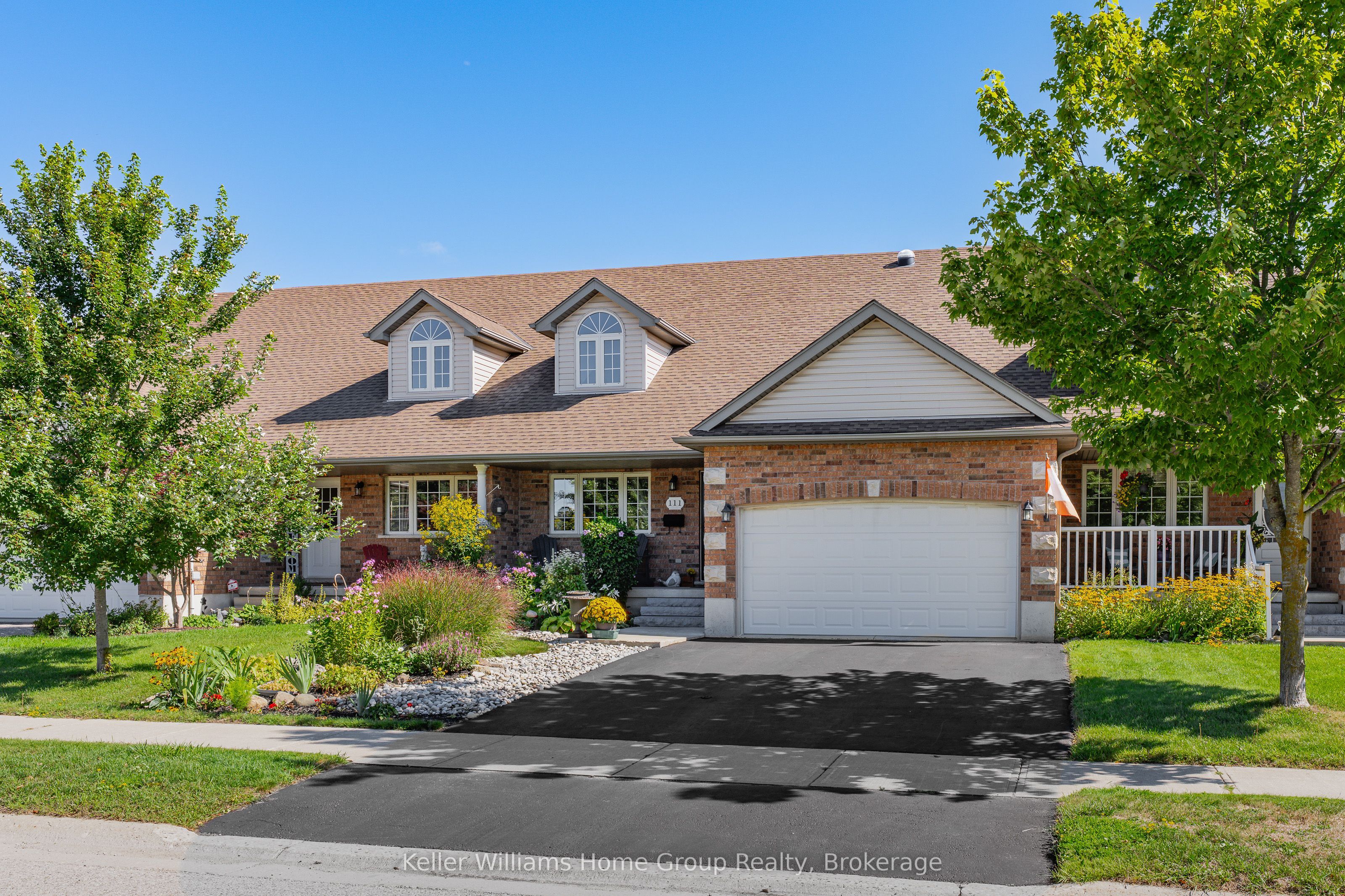 111 Halls Drive Property Photo 1