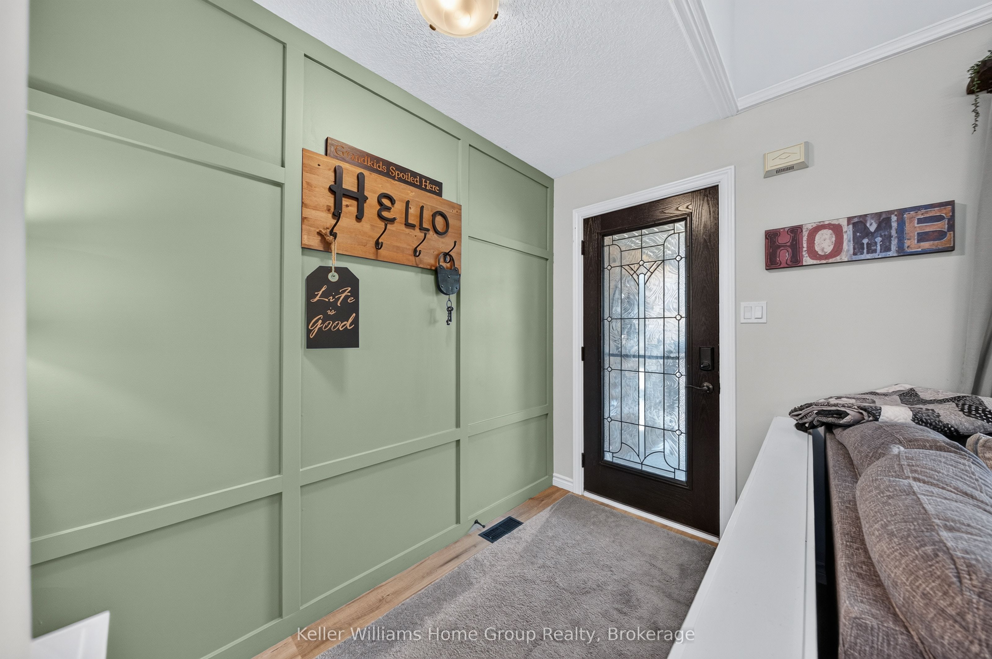 111 Halls Drive Property Photo 6