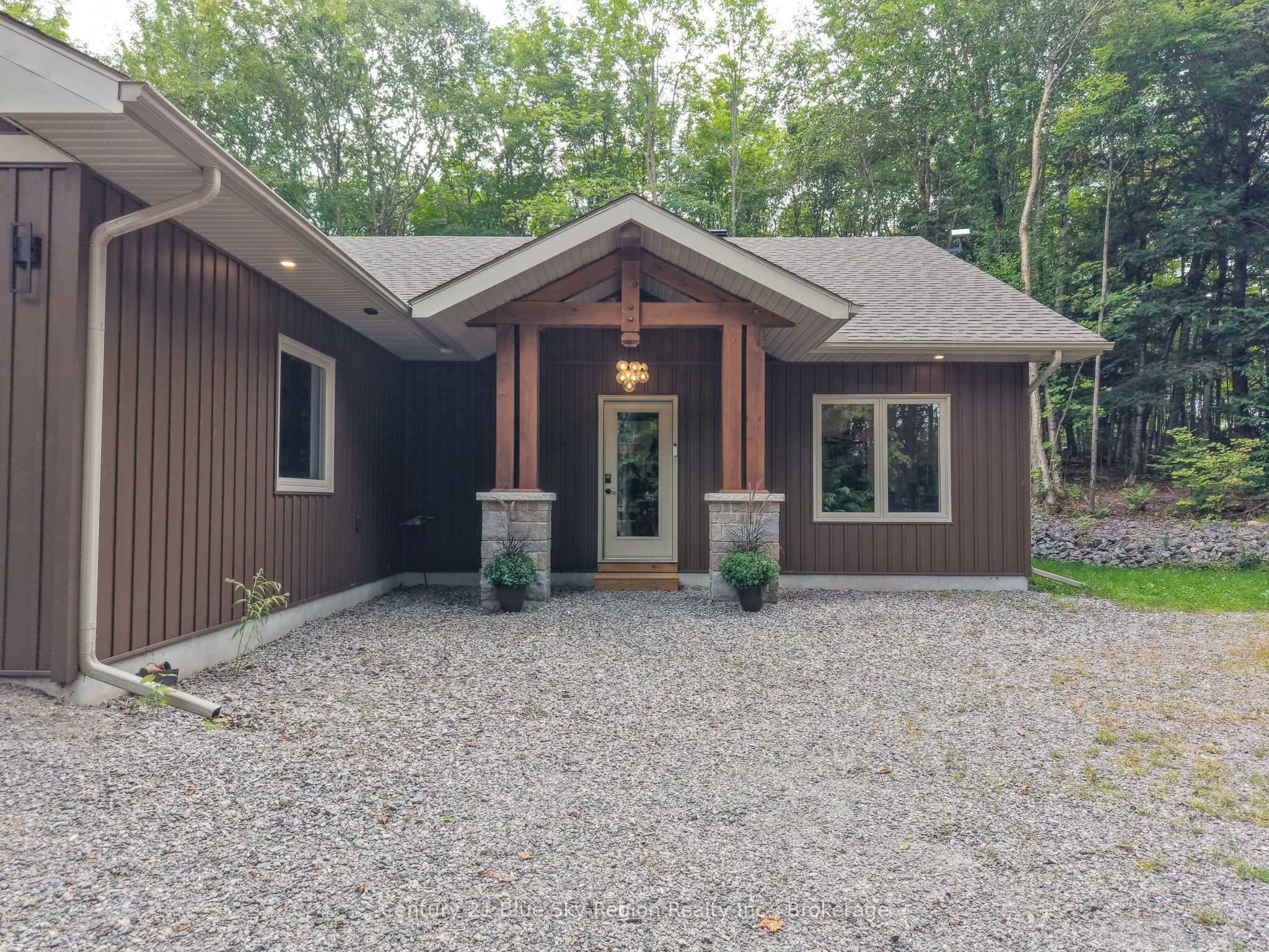 66 Hurtubise Road Property Photo 3