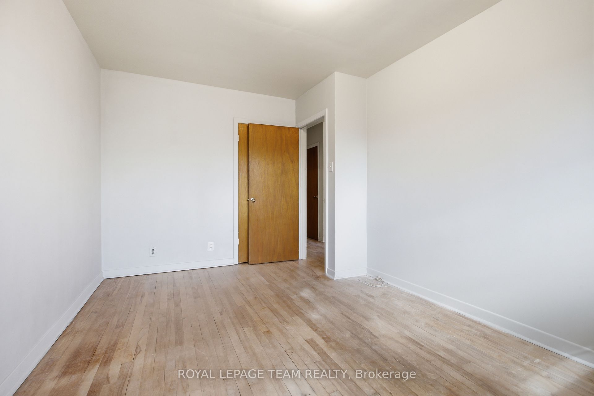 1020 Riddell Avenue S Property Photo 19