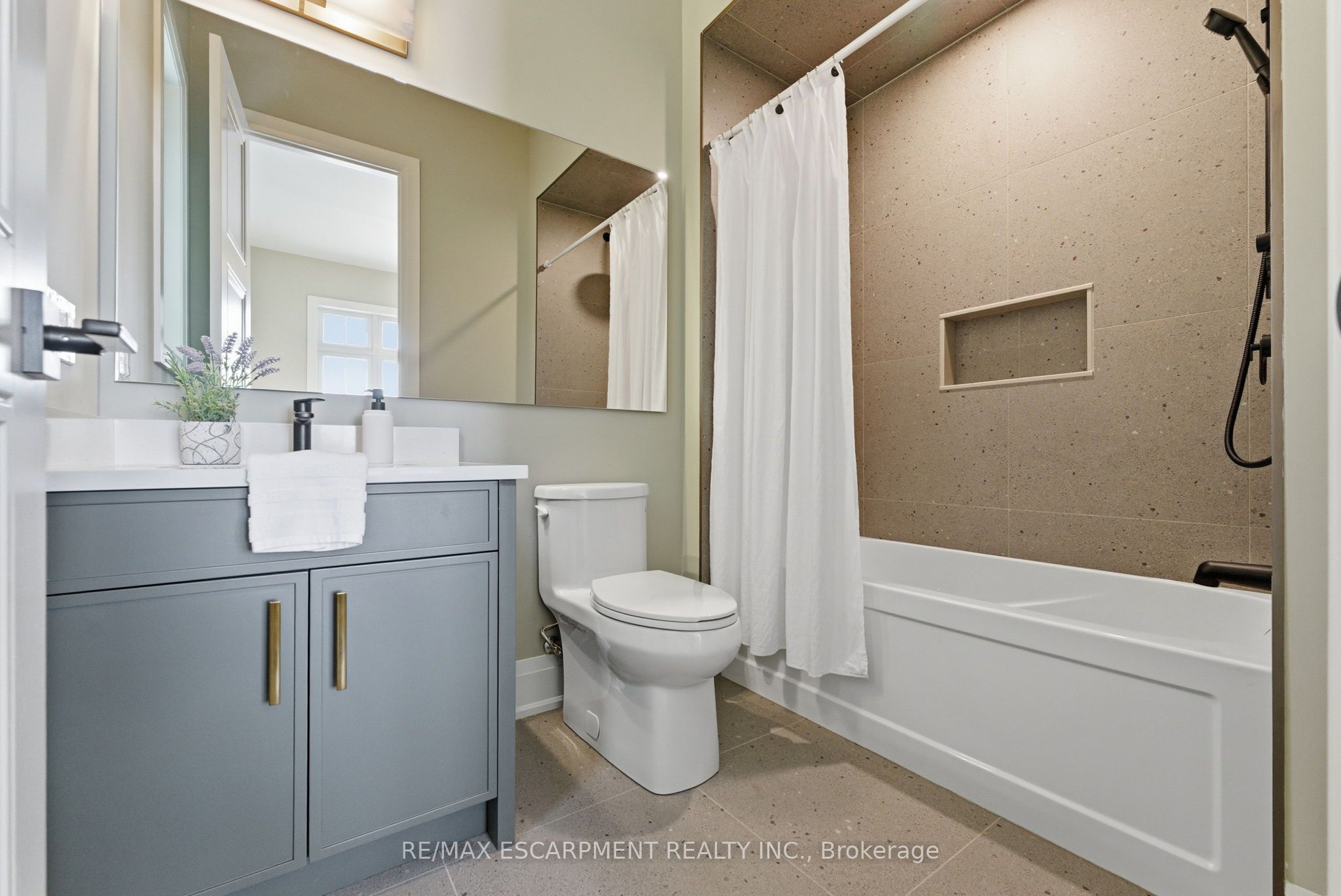 15 Oakley Drive Property Photo 21