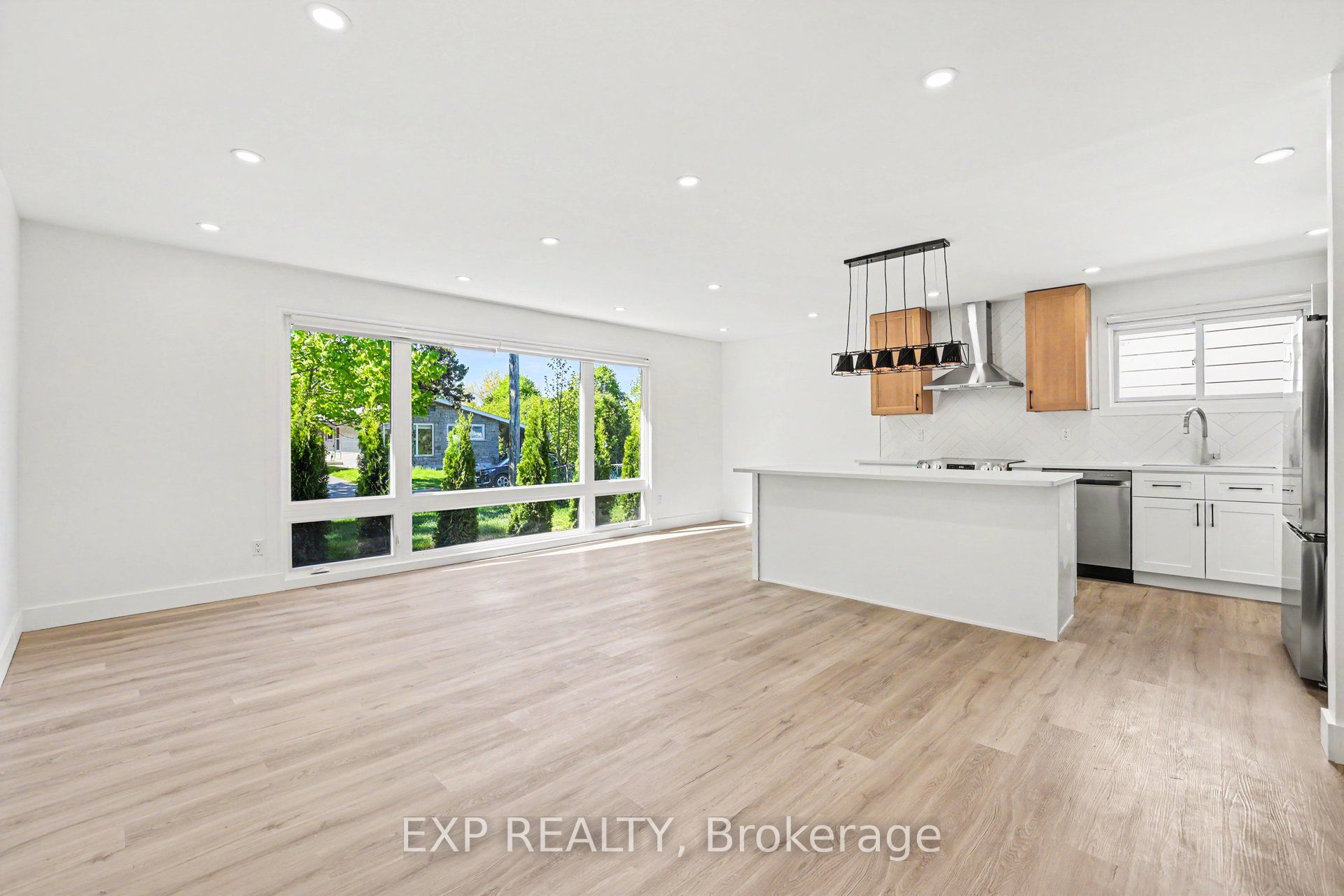 1273 Ridgemont Avenue Property Photo 4