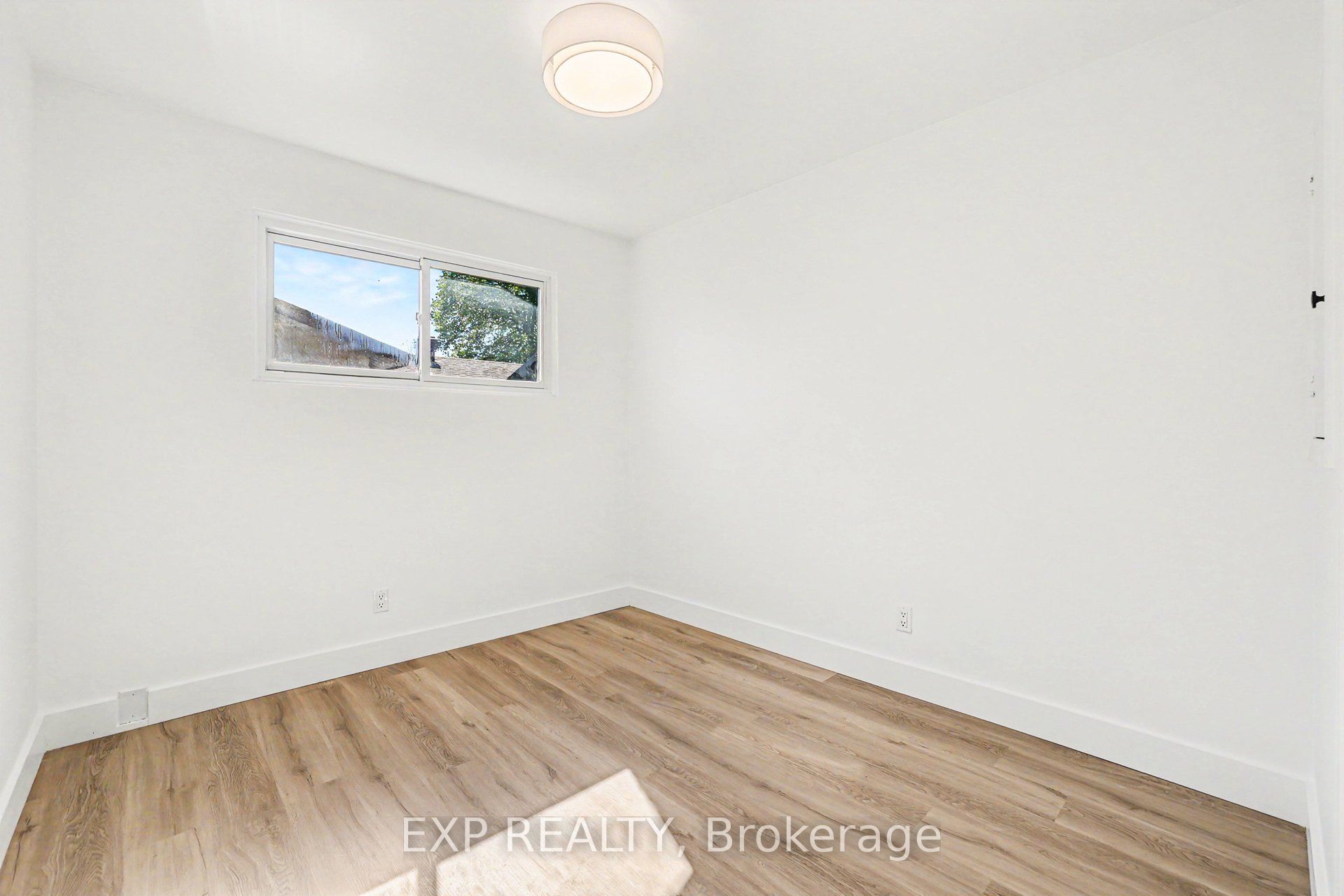 1273 Ridgemont Avenue Property Photo 14