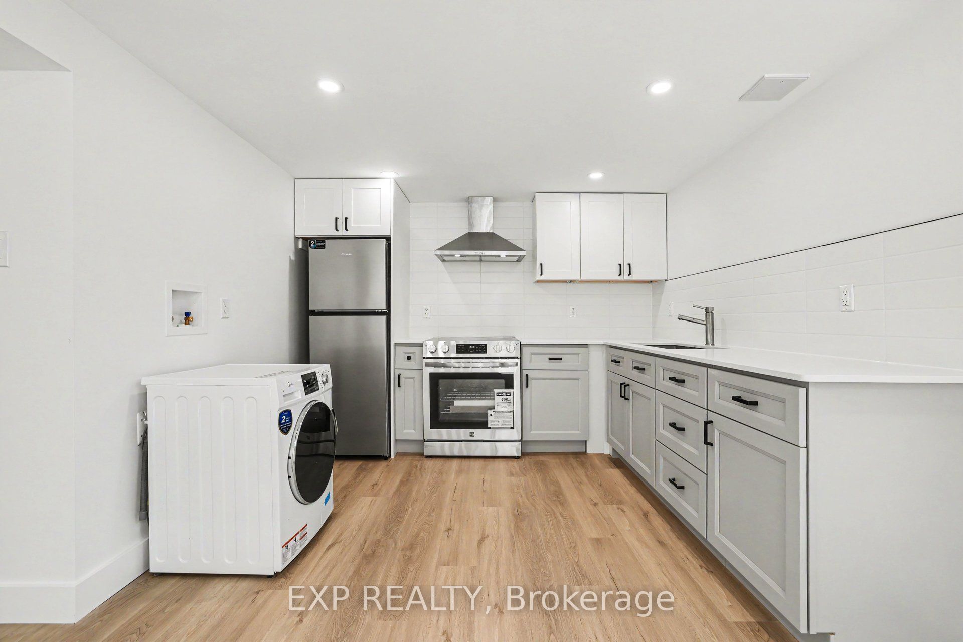 1273 Ridgemont Avenue Property Photo 16