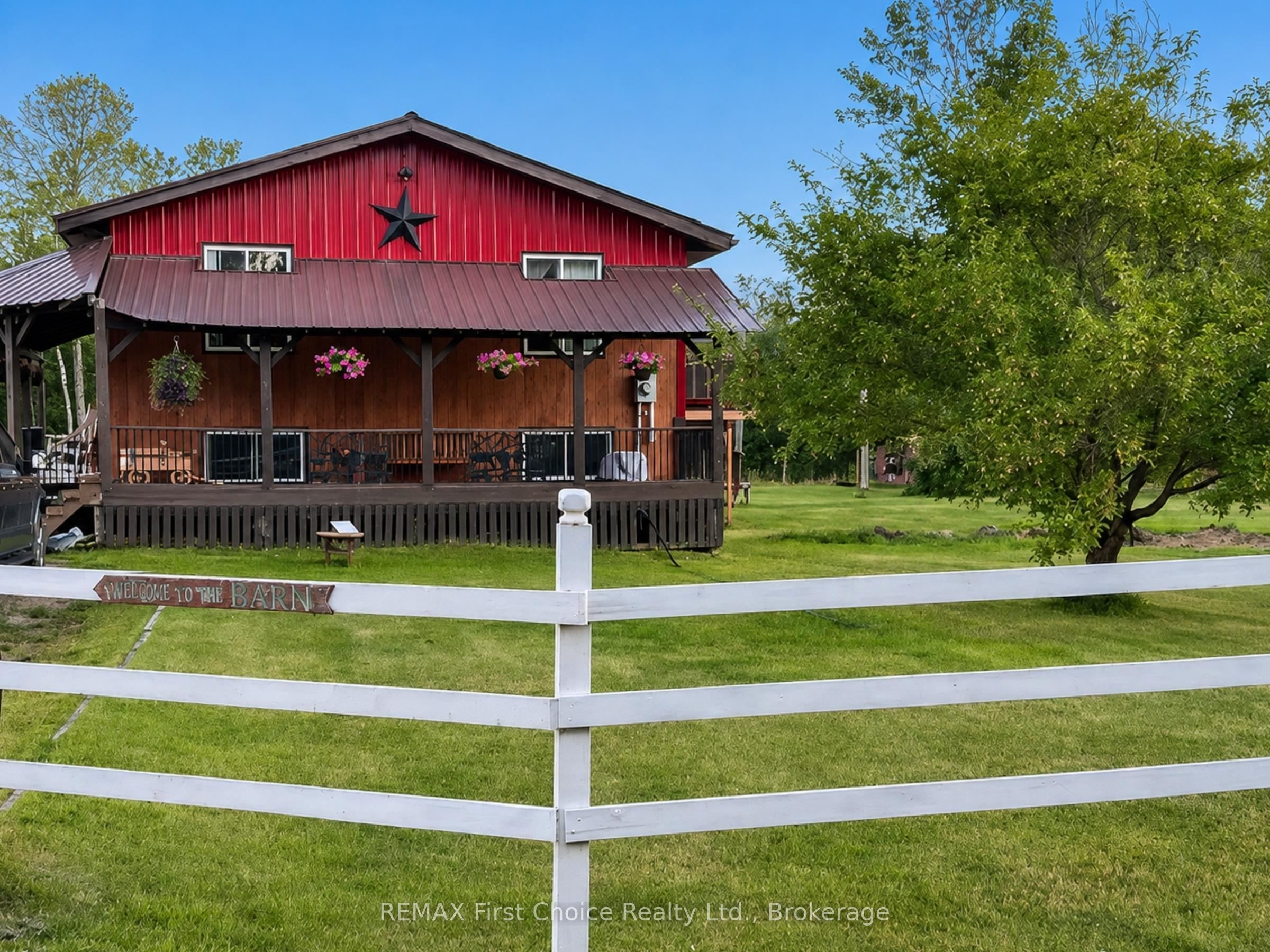 661 Stewart Road Property Photo 6