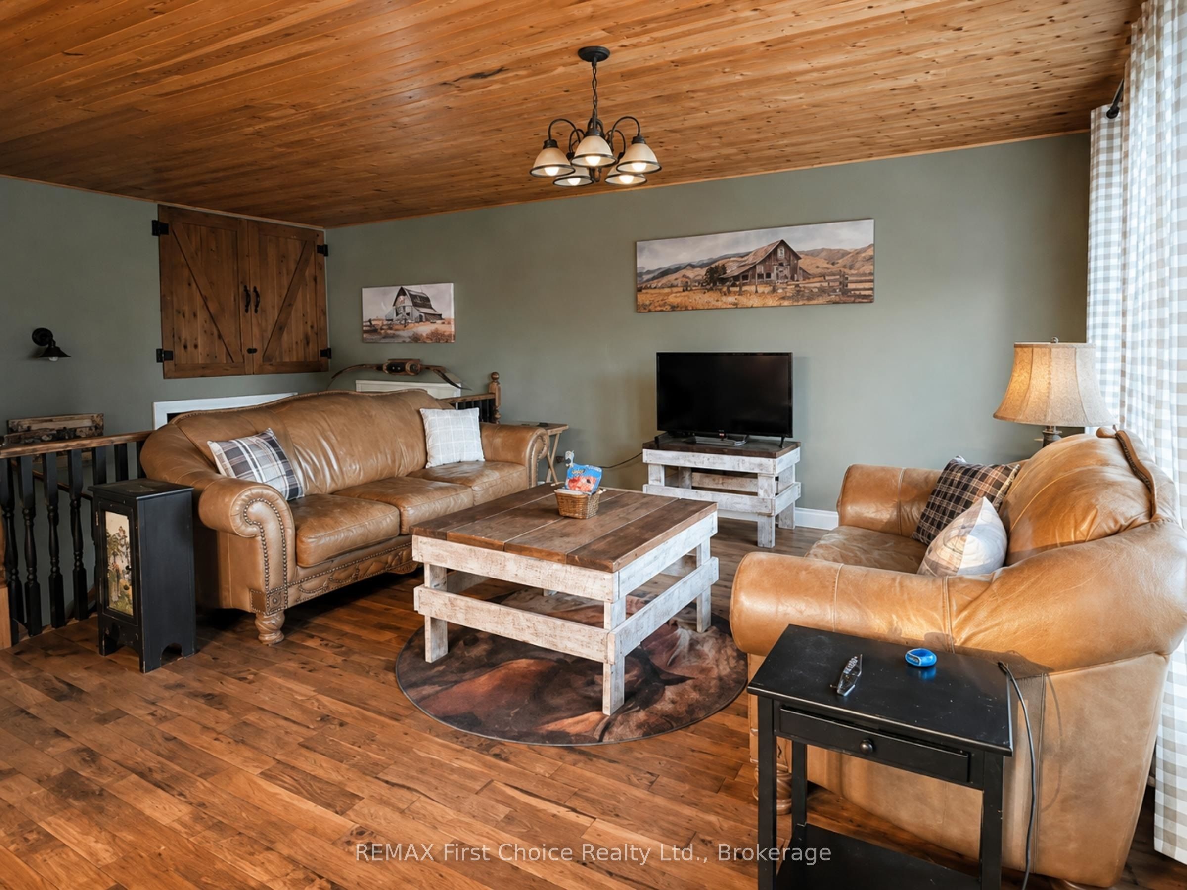 661 Stewart Road Property Photo 21