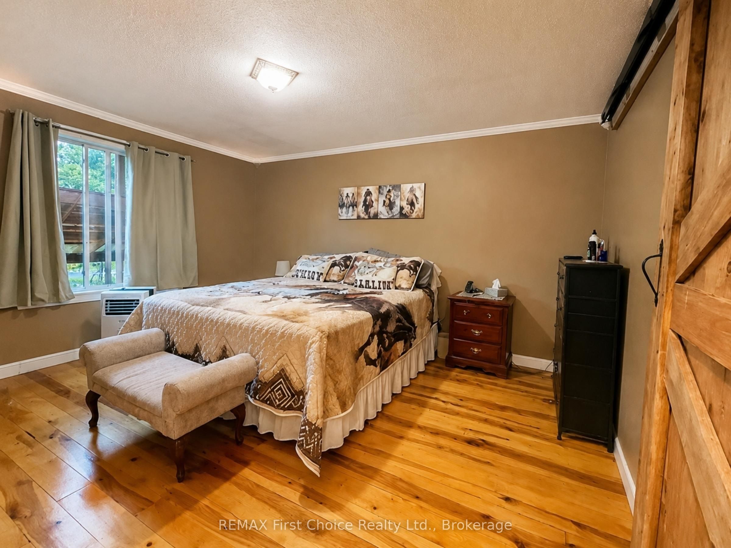 661 Stewart Road Property Photo 28