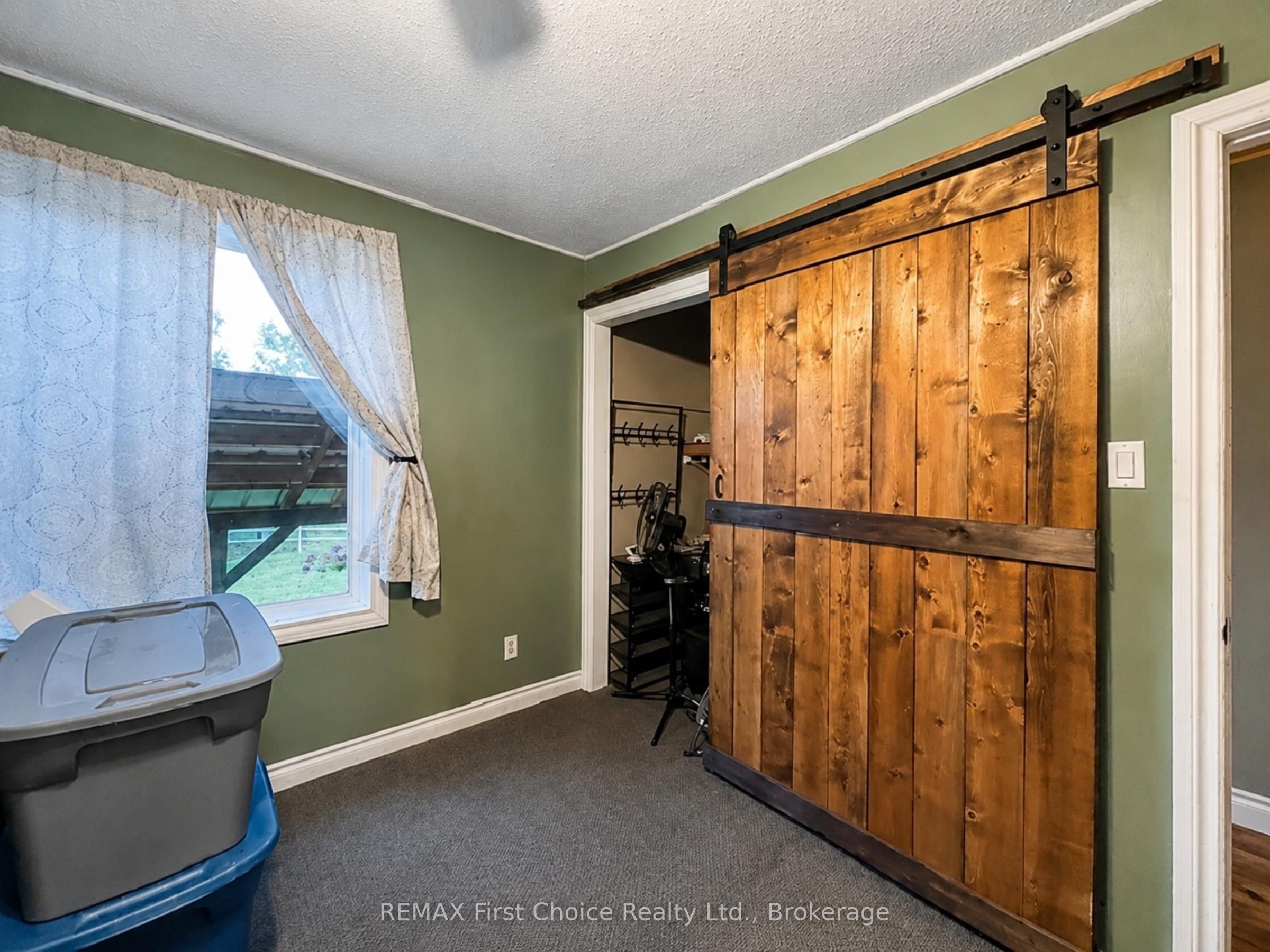 661 Stewart Road Property Photo 31