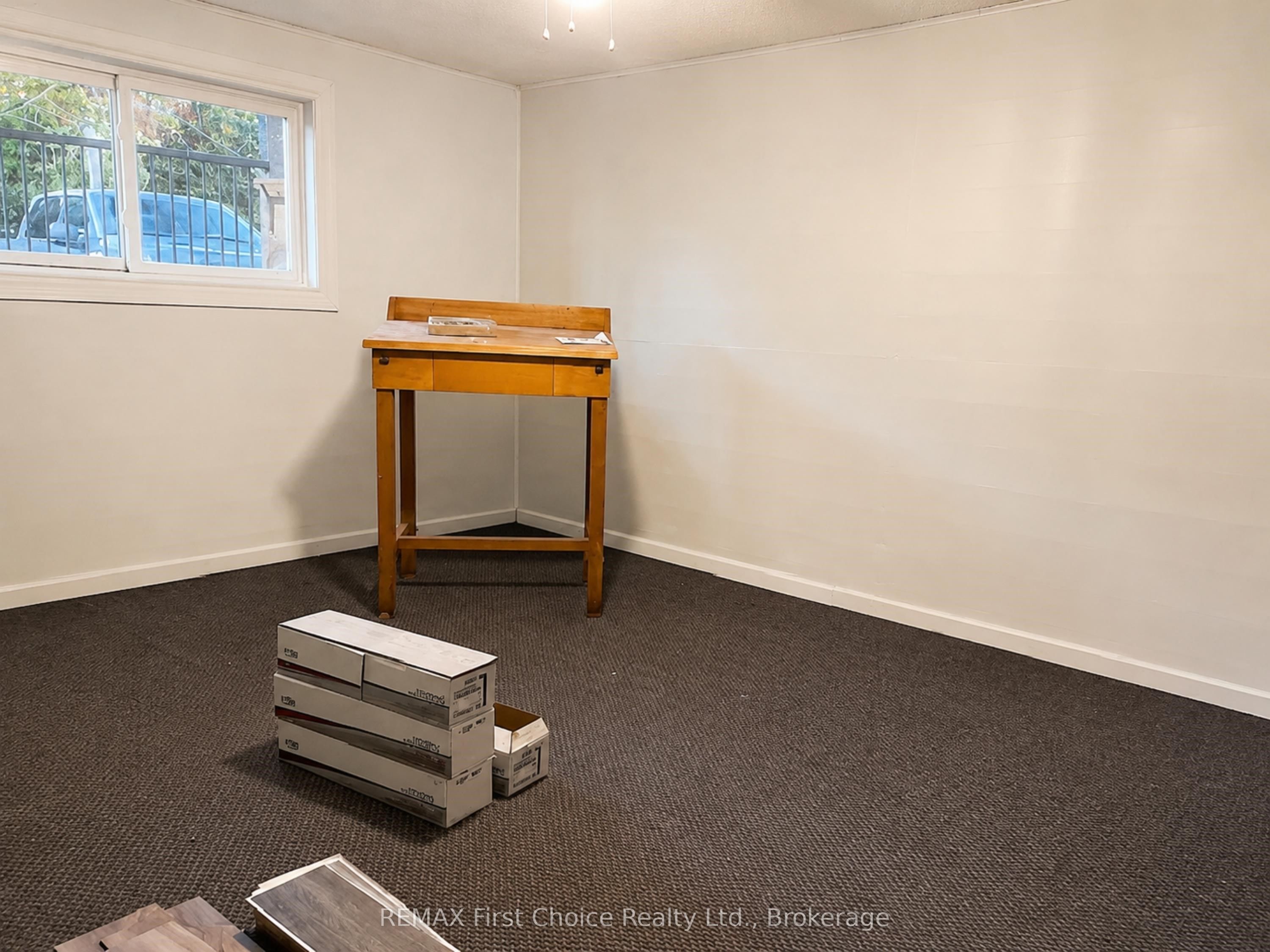 661 Stewart Road Property Photo 39