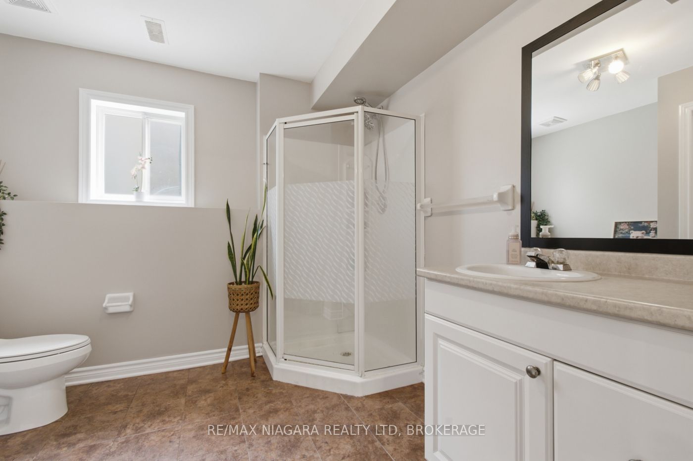 865 Canada Drive Property Photo 19
