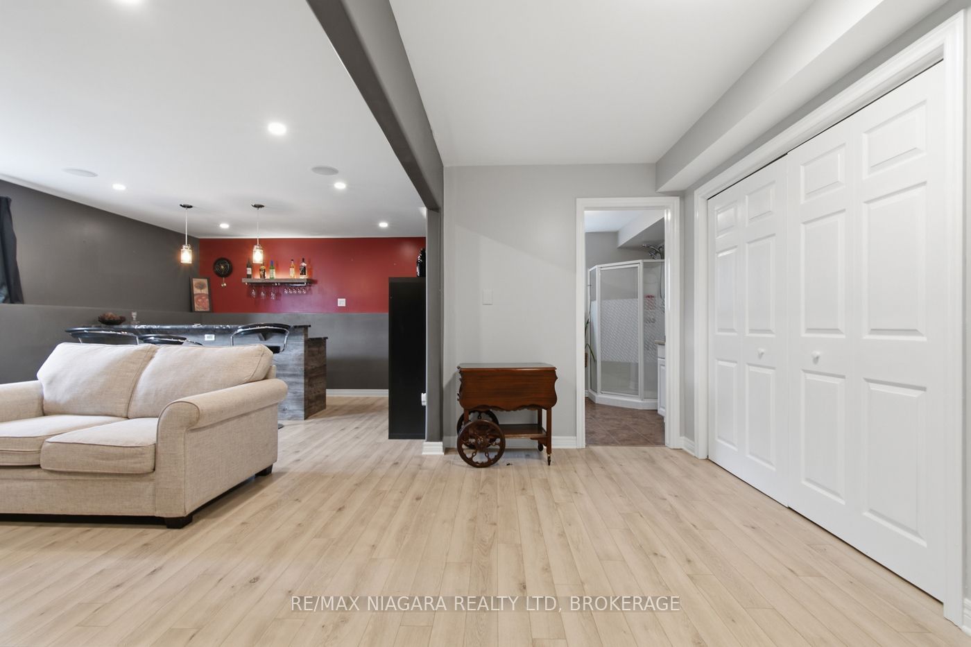 865 Canada Drive Property Photo 20