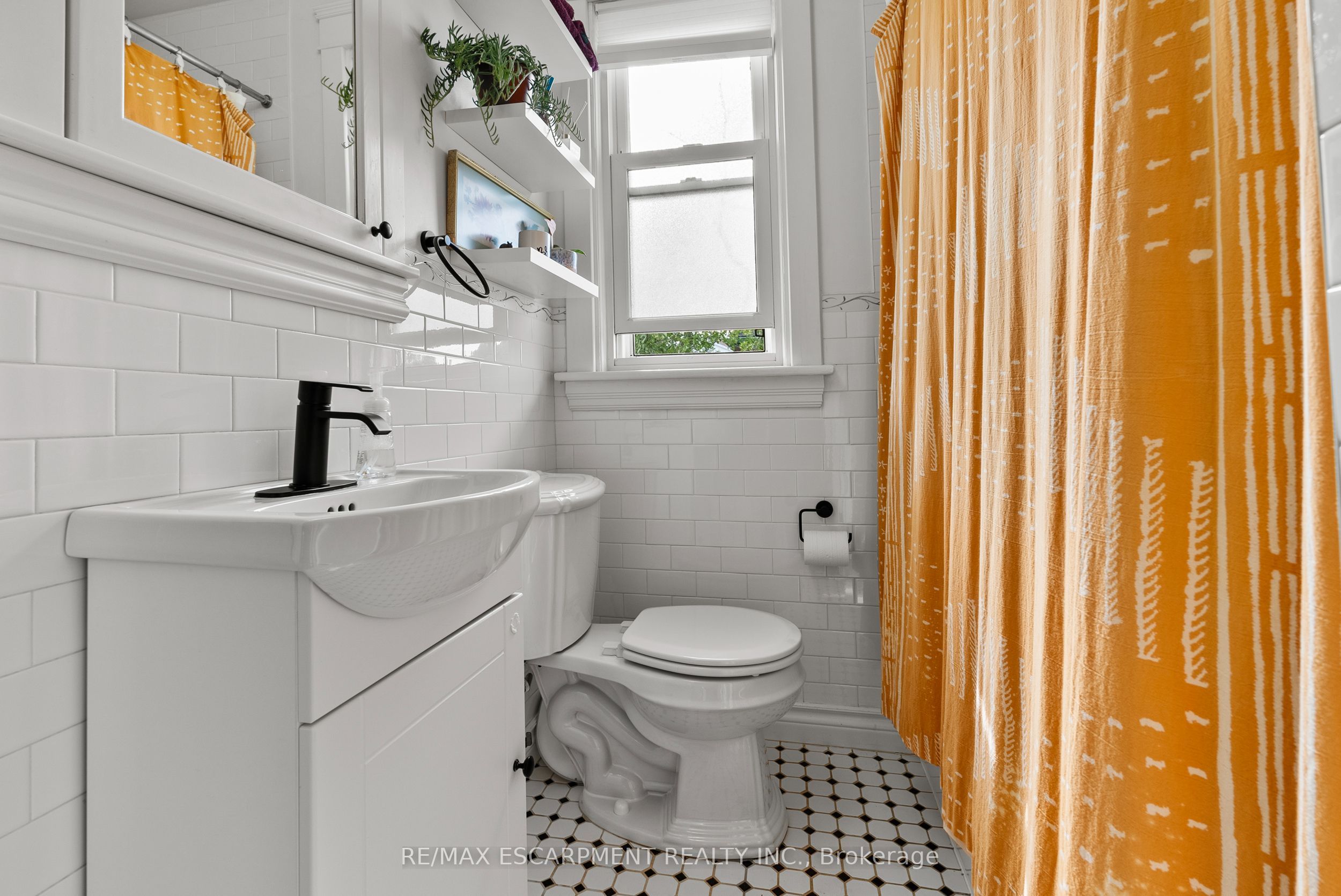 260 Stinson Crescent Property Photo 25