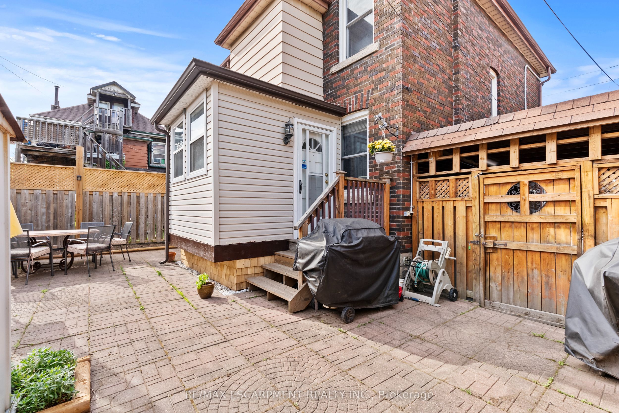 260 Stinson Crescent Property Photo 42