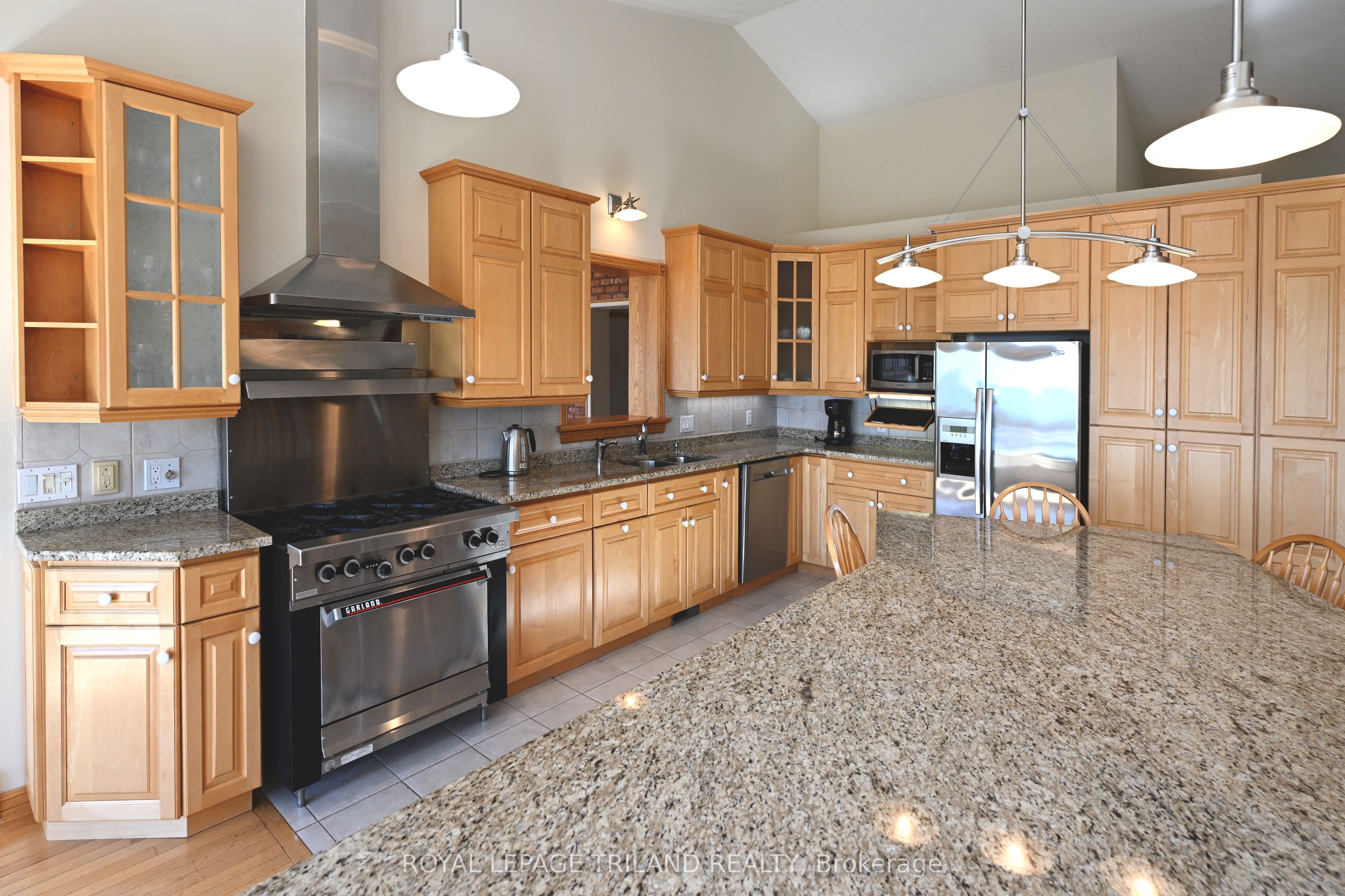 7154 Talbot Trail Property Photo 6