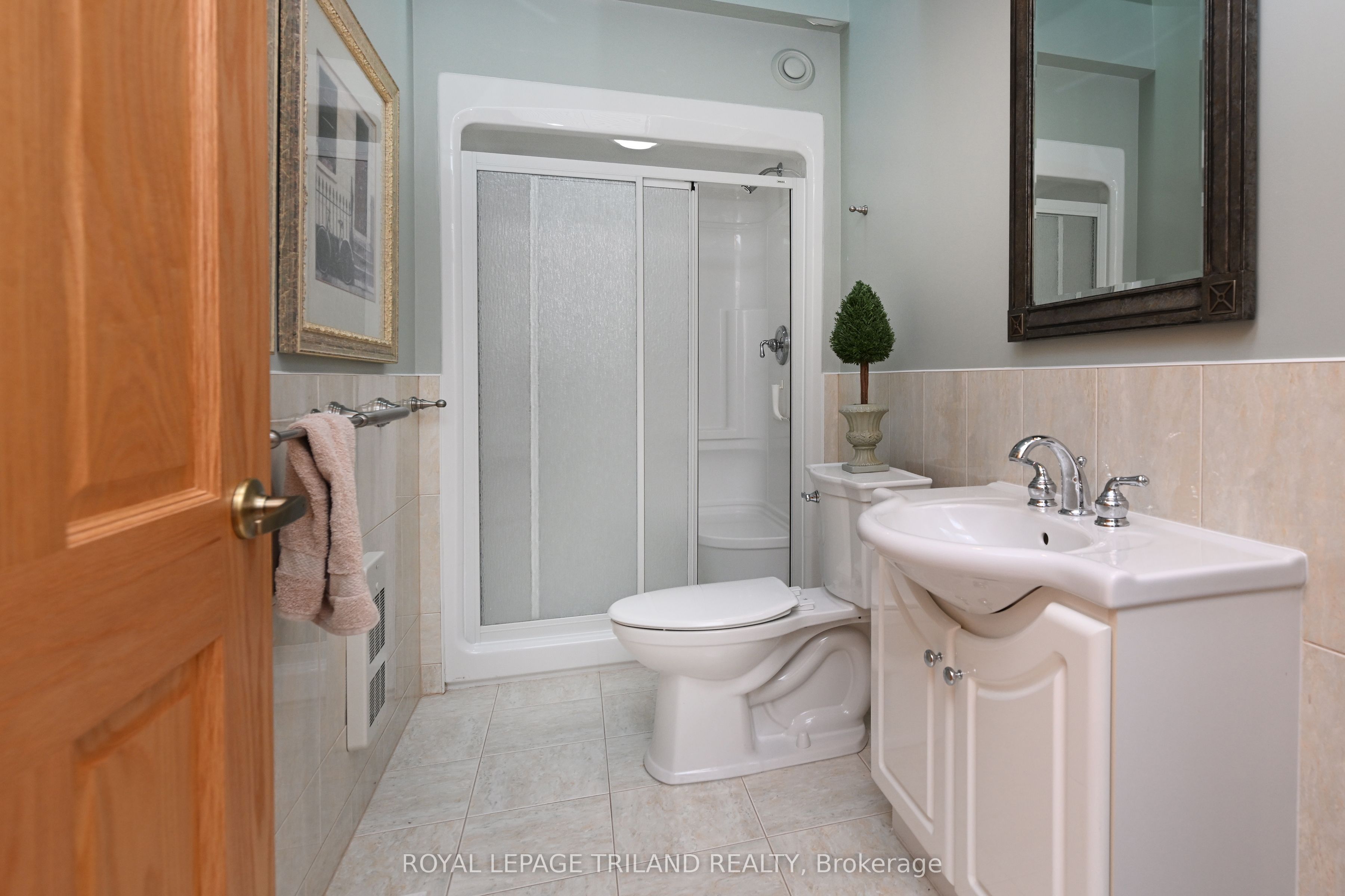 7154 Talbot Trail Property Photo 13