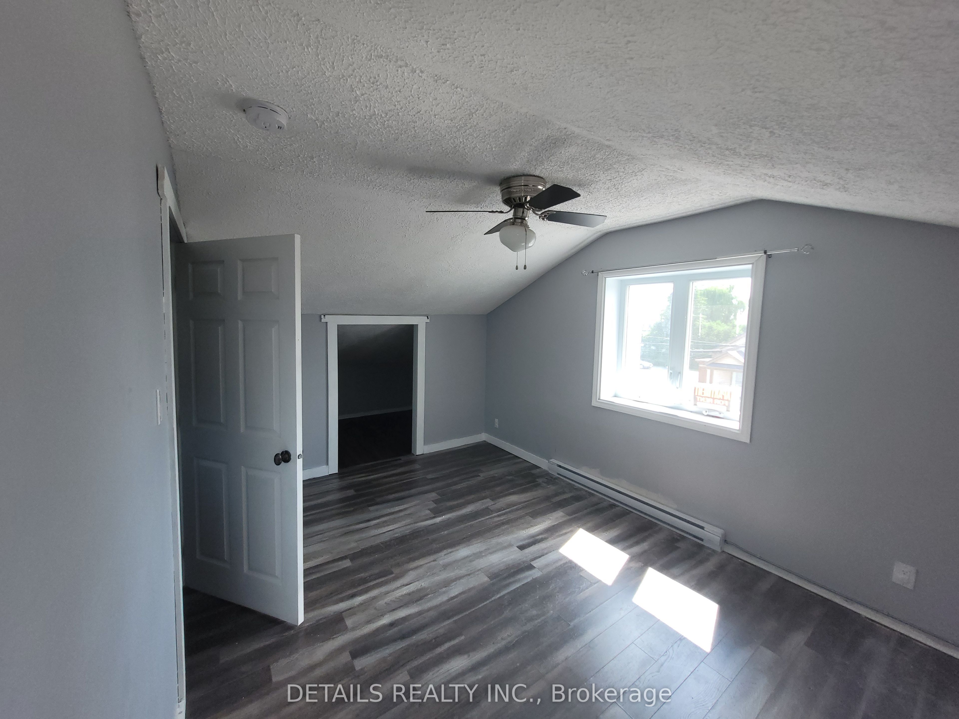 4559 Ste Catherine Street Property Photo 19
