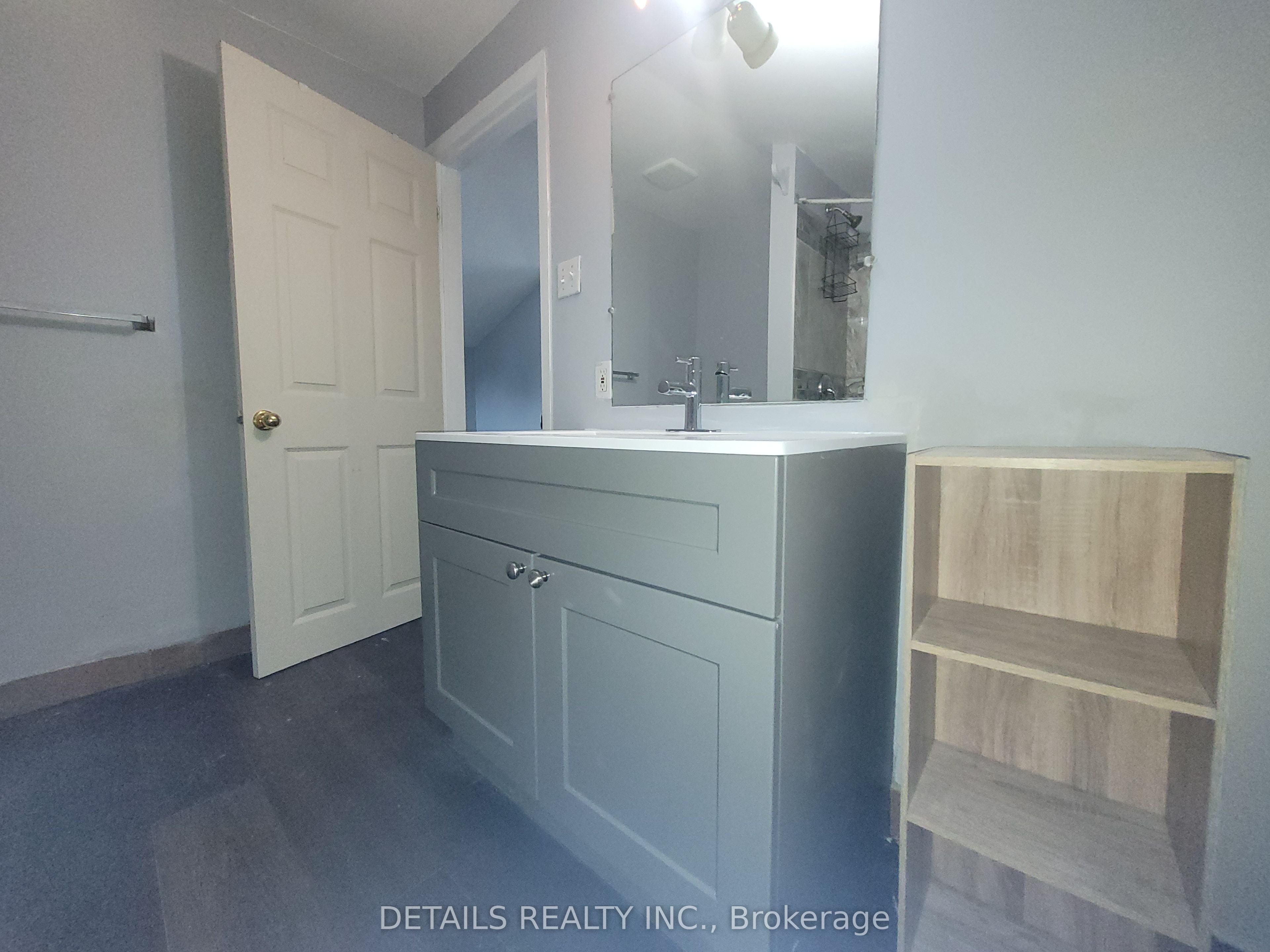 4559 Ste Catherine Street Property Photo 25