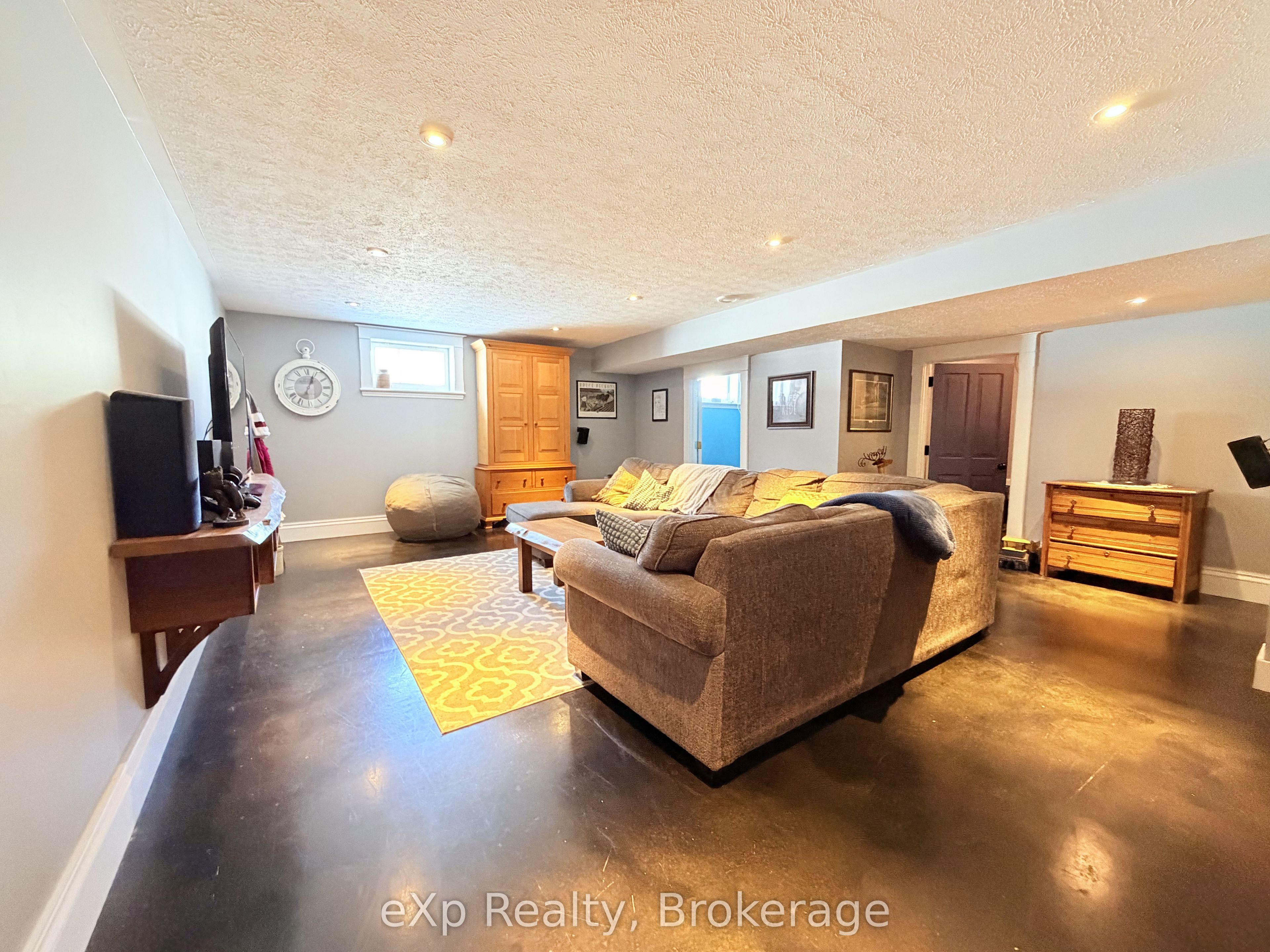 1348 Bruce Road 11 Property Photo 25