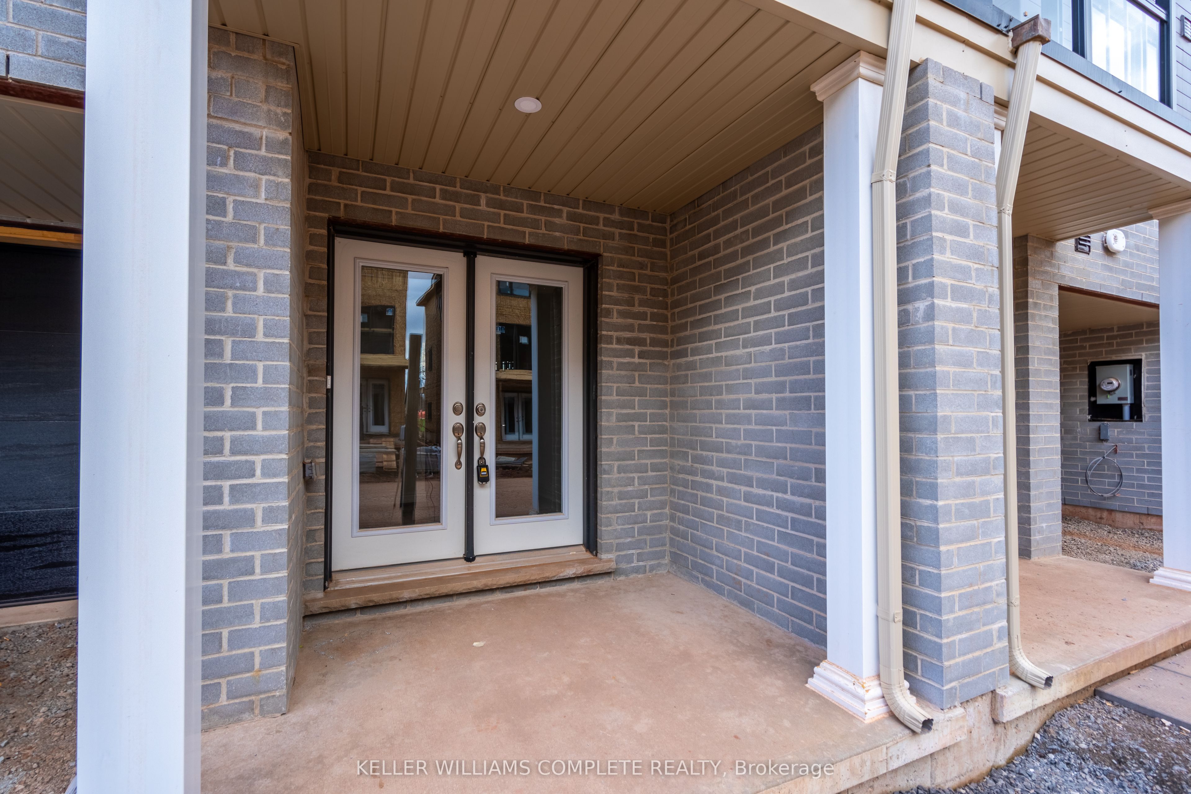 23 Dryden Lane Property Photo 4