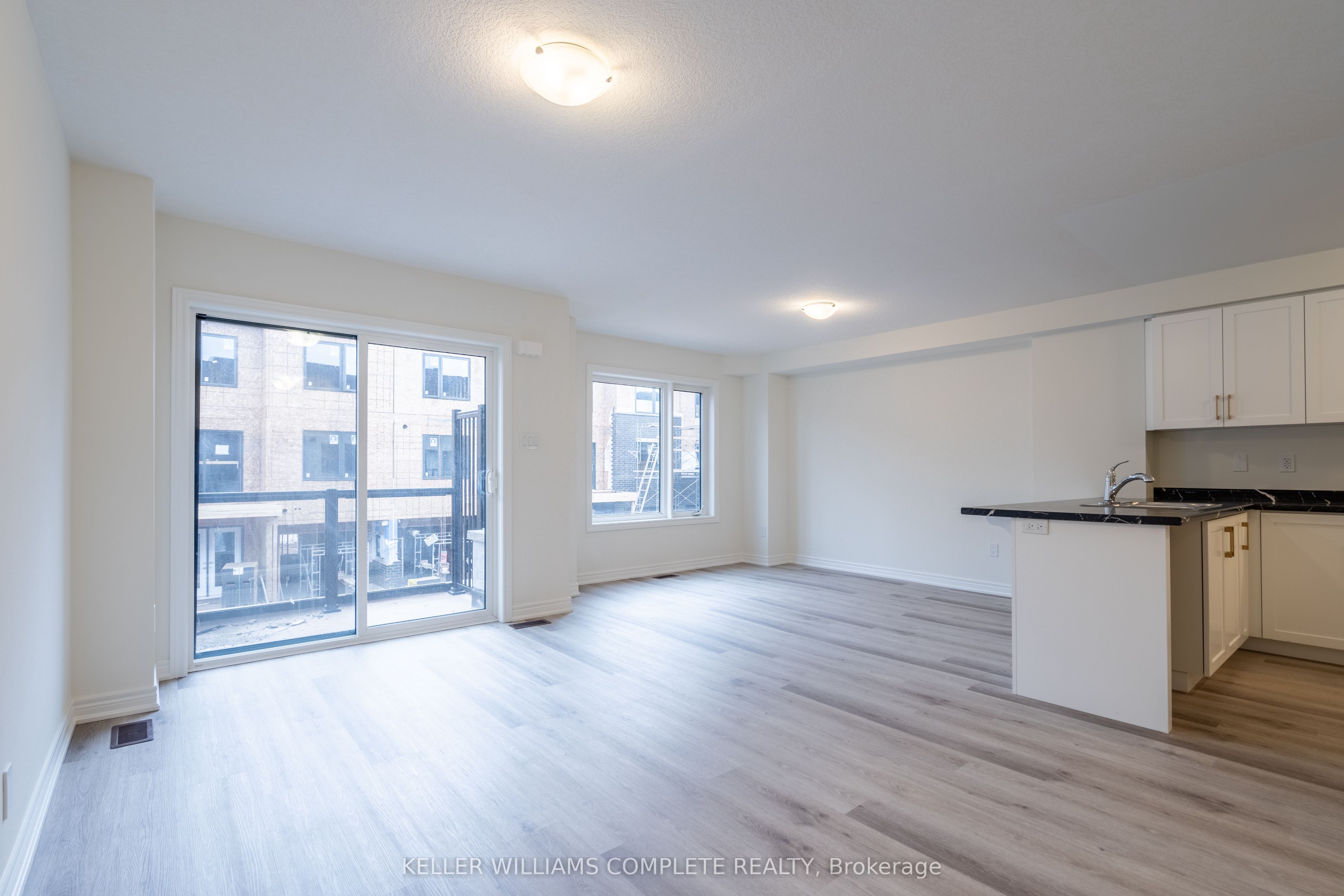 23 Dryden Lane Property Photo 12