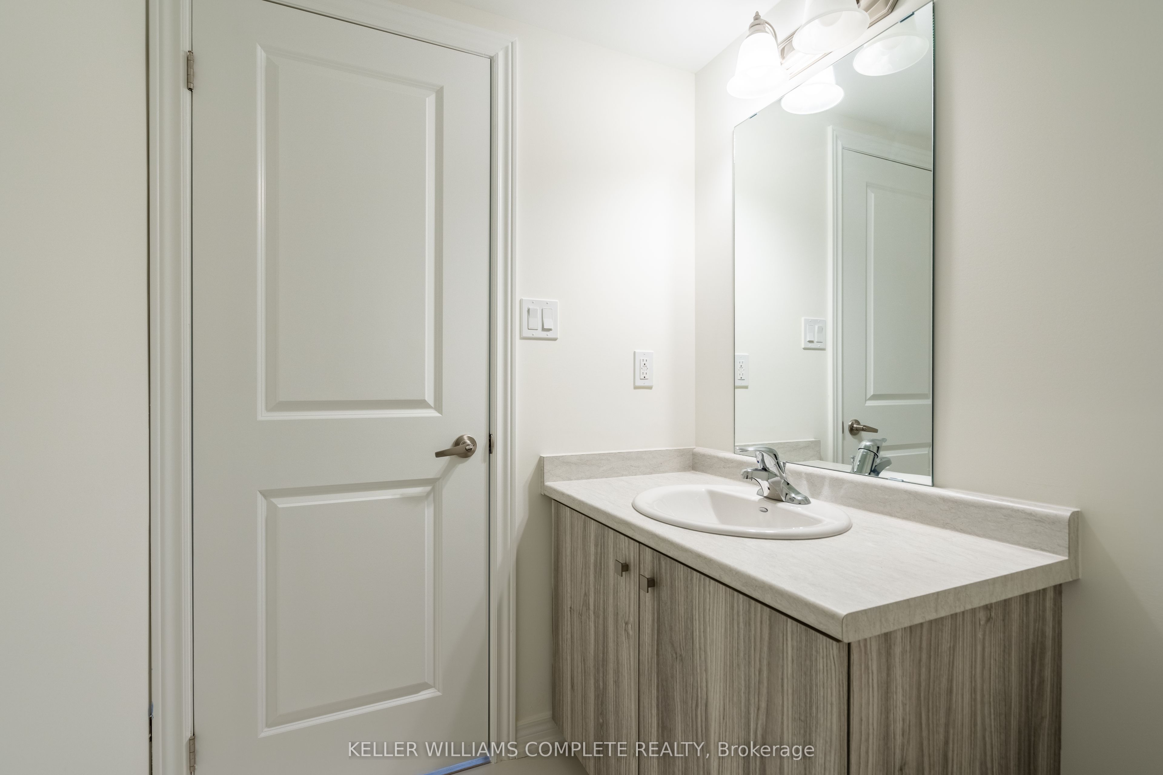 23 Dryden Lane Property Photo 26