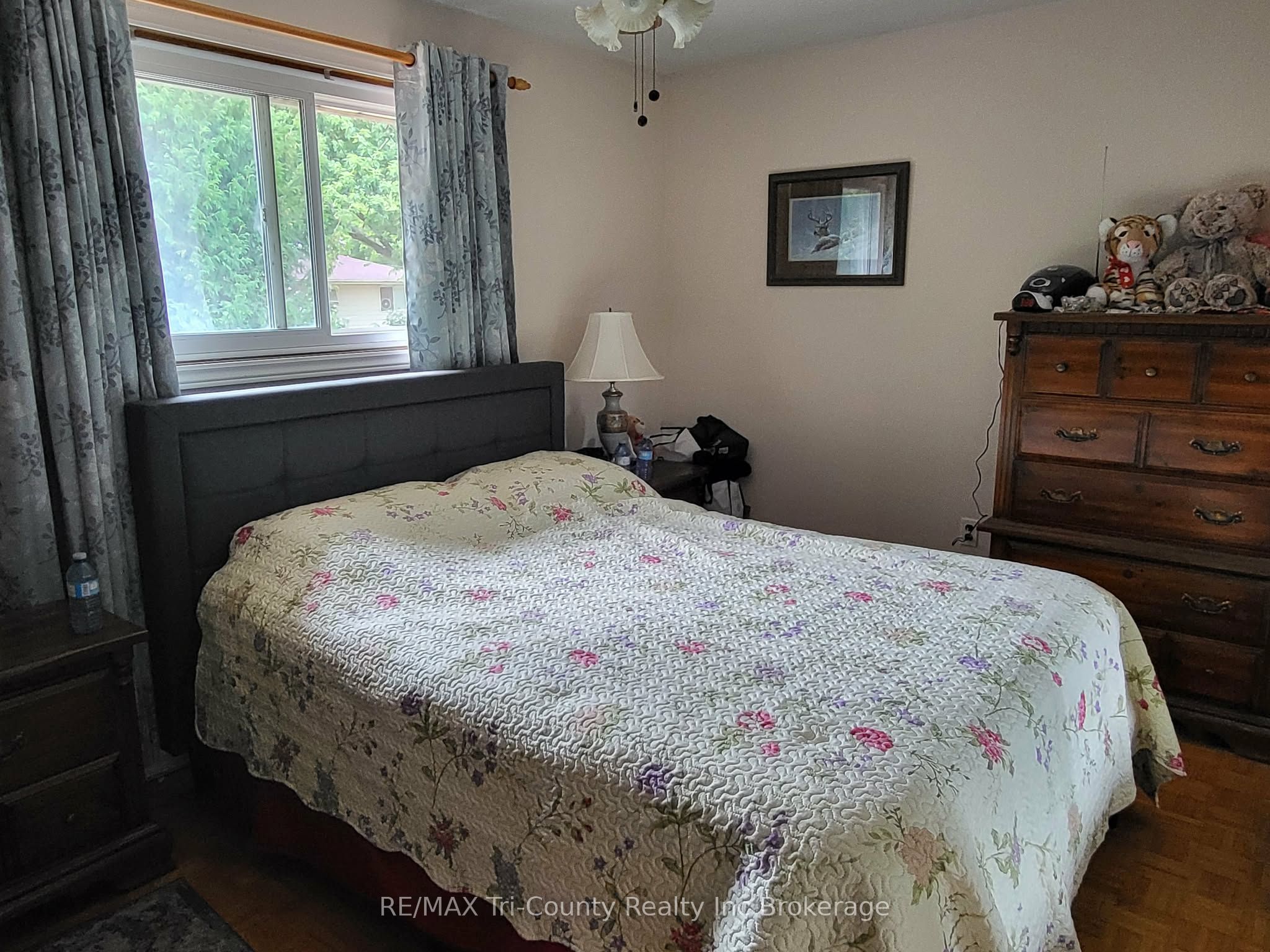 446 Norwich Avenue Property Photo 9