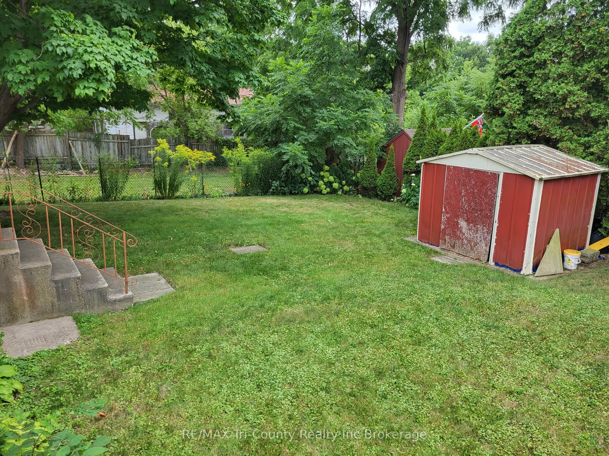 446 Norwich Avenue Property Photo 21