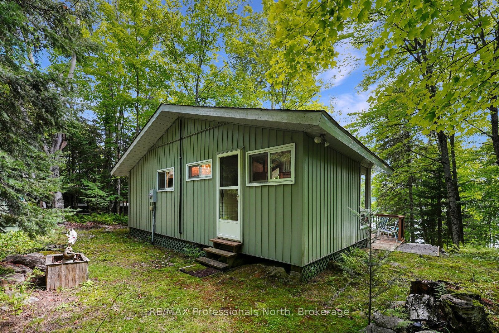 1041 Penny Lane Property Photo 4