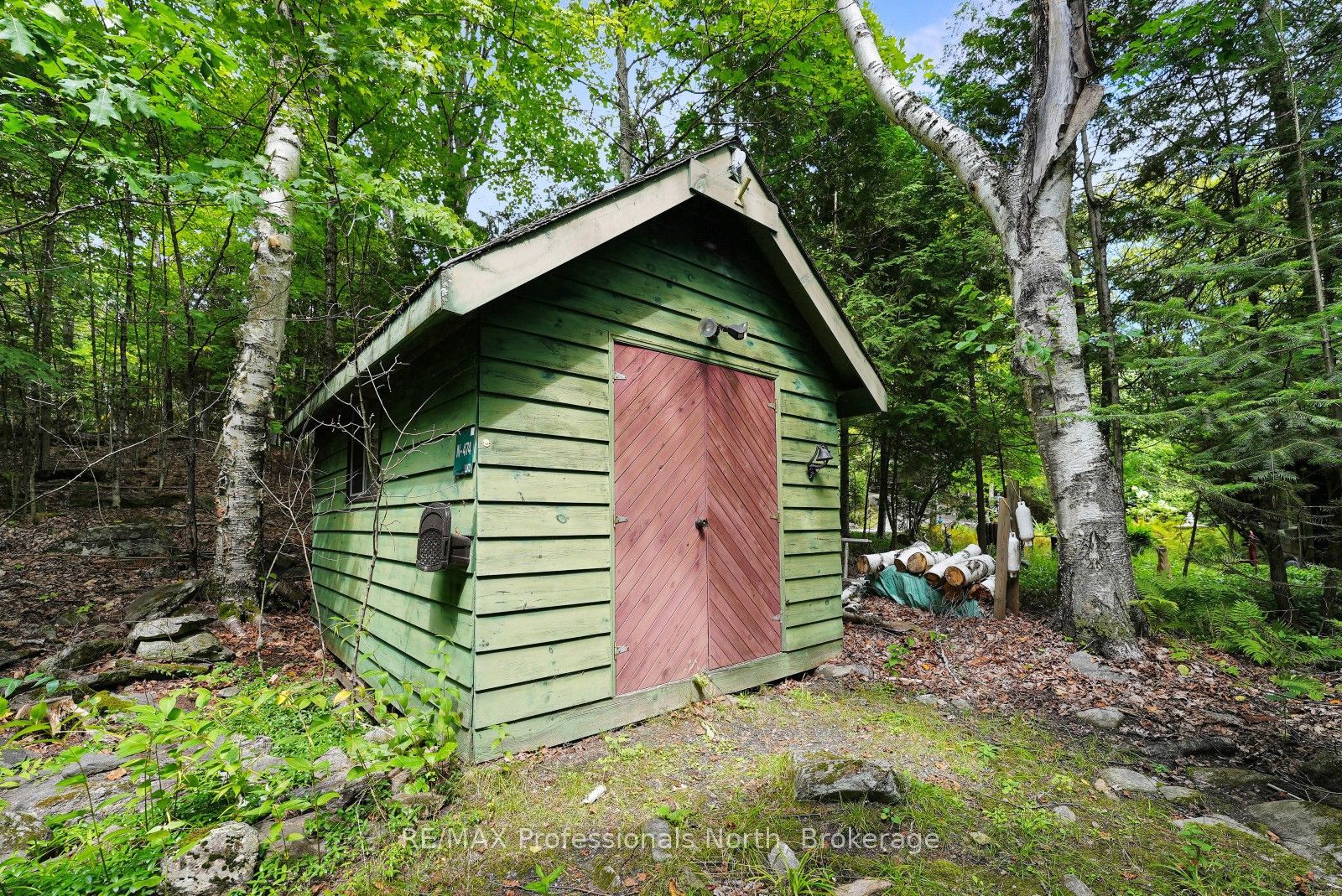 1041 Penny Lane Property Photo 30