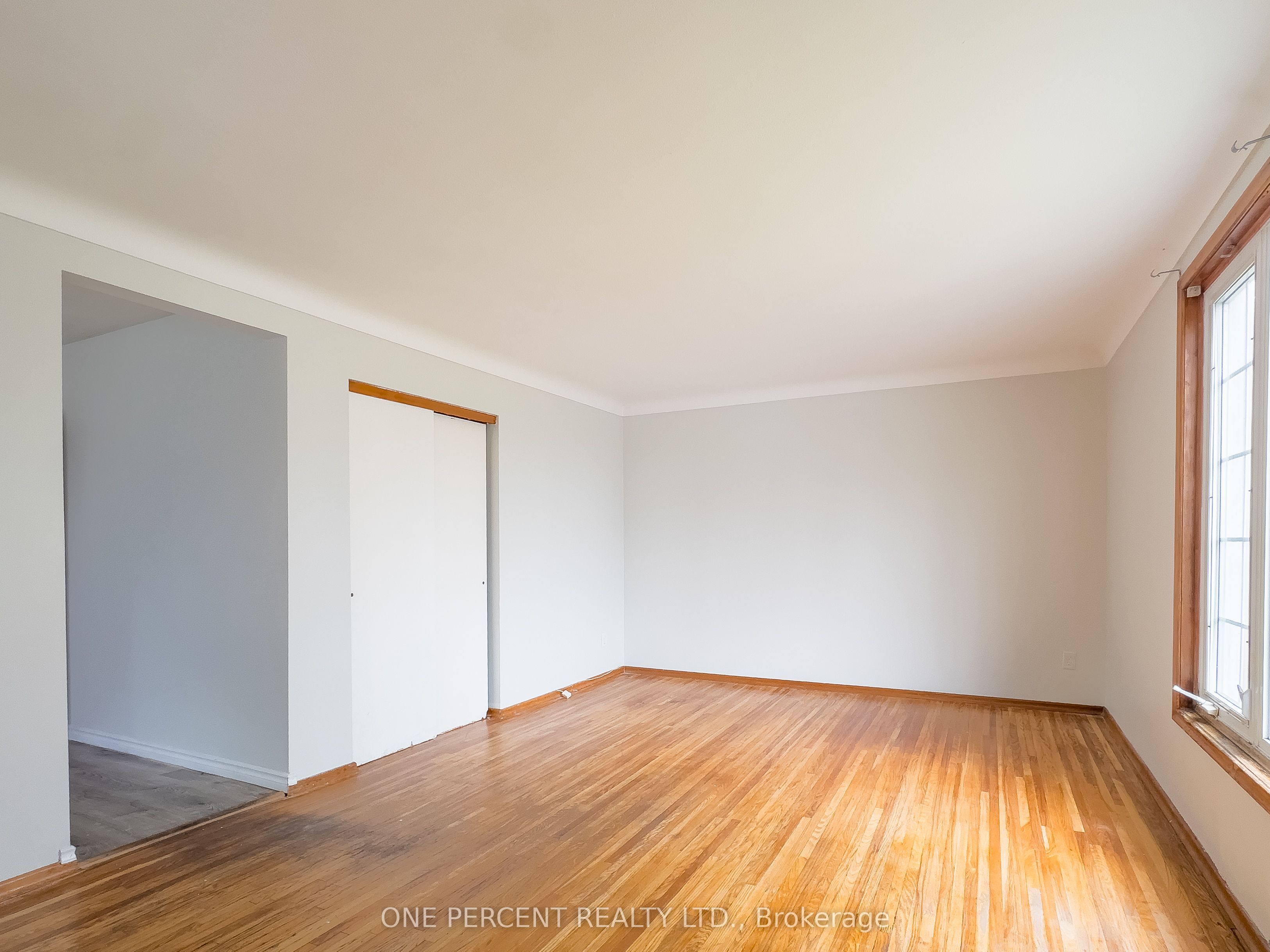 16 Daly Street Property Photo 3