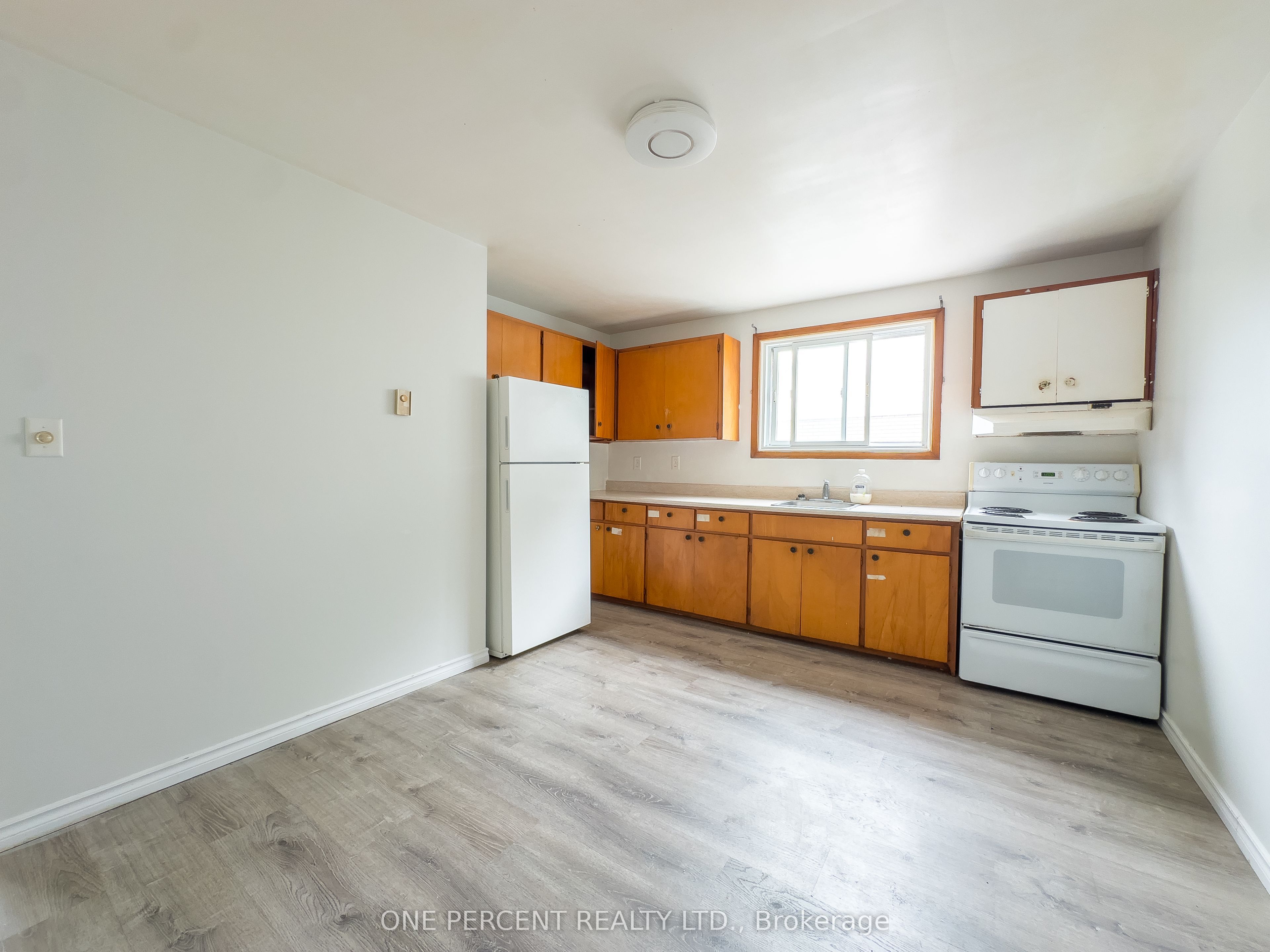 16 Daly Street Property Photo 4